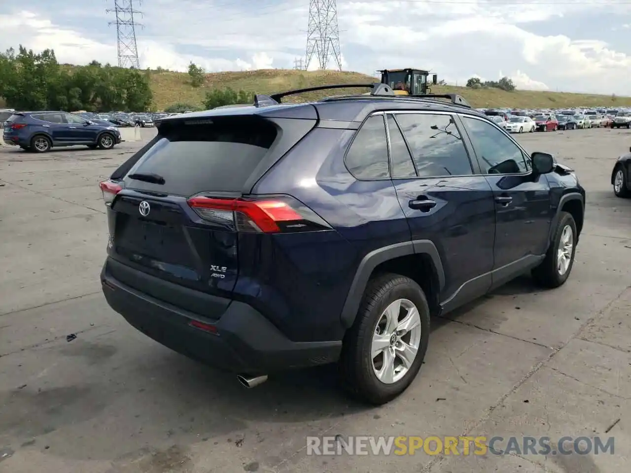 4 Photograph of a damaged car 2T3P1RFV6LC126044 TOYOTA RAV4 2020