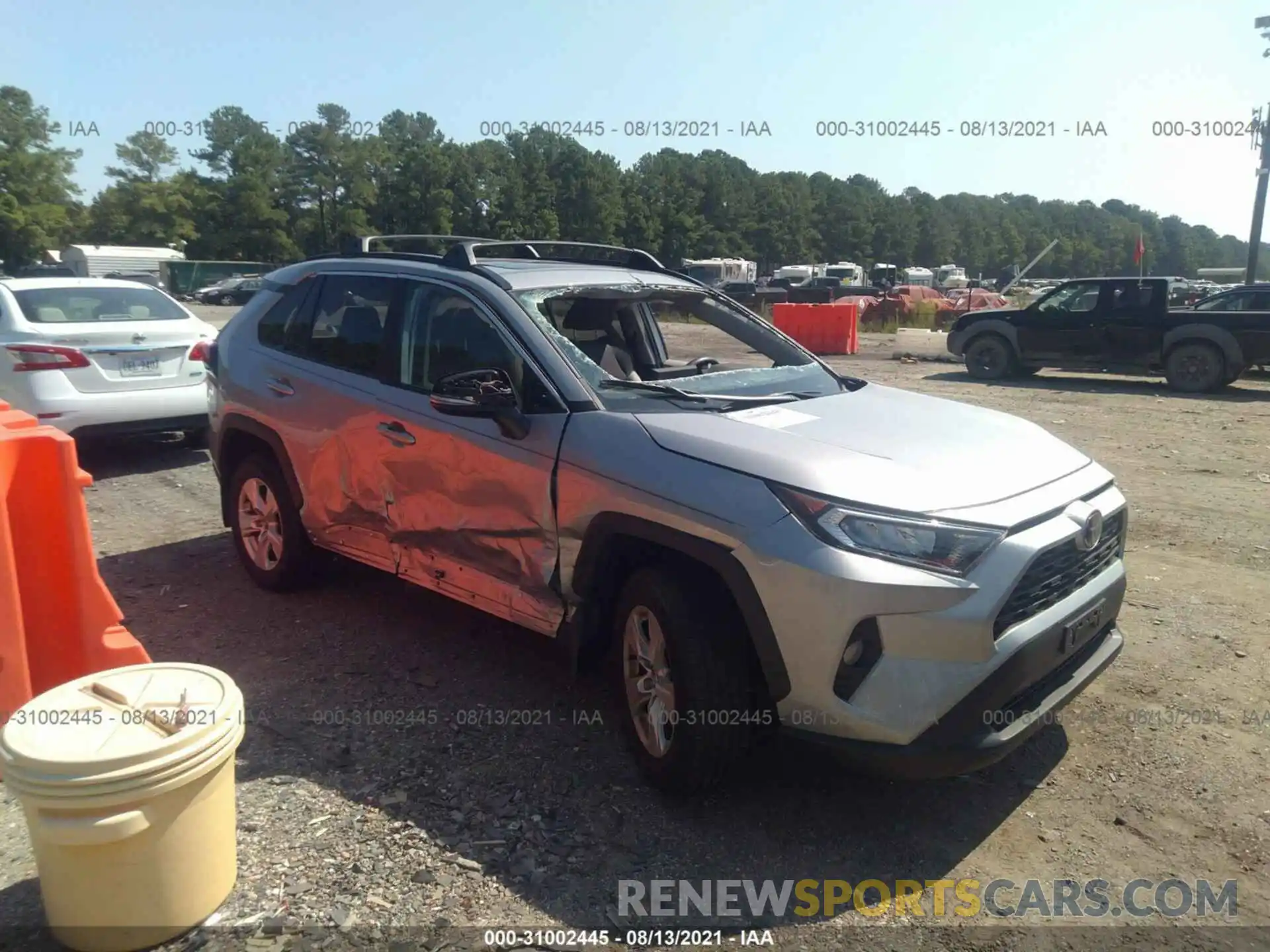 1 Photograph of a damaged car 2T3P1RFV6LC127825 TOYOTA RAV4 2020