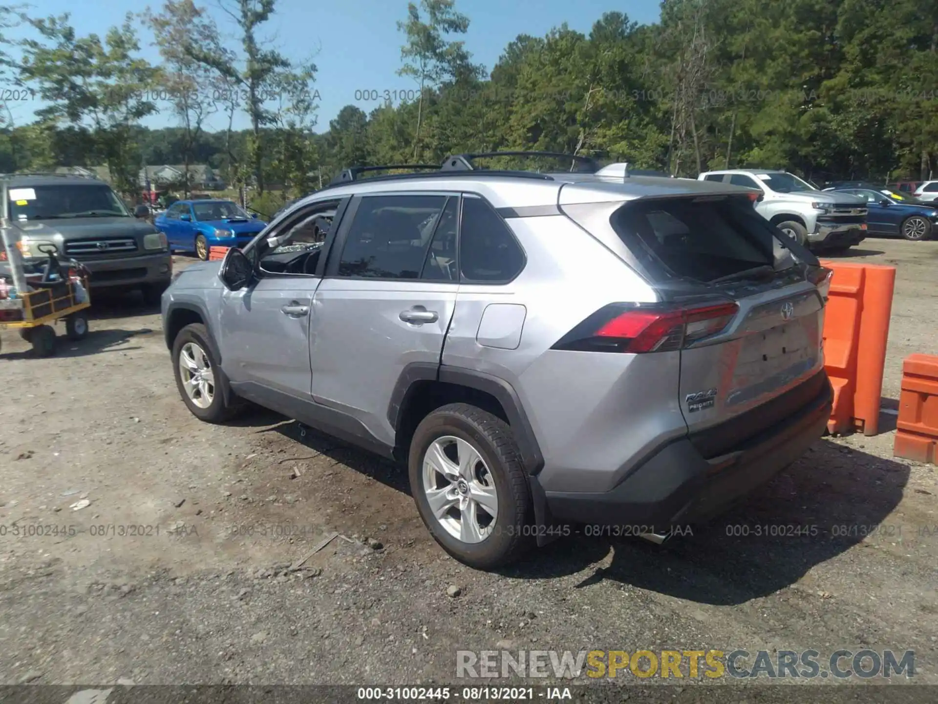 3 Photograph of a damaged car 2T3P1RFV6LC127825 TOYOTA RAV4 2020