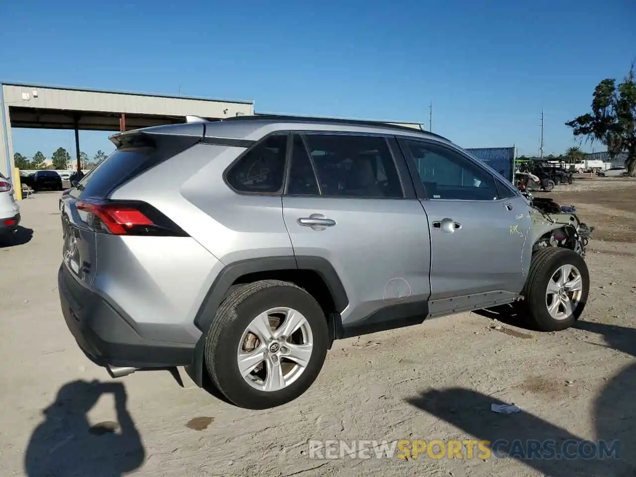 3 Photograph of a damaged car 2T3P1RFV6LC134693 TOYOTA RAV4 2020