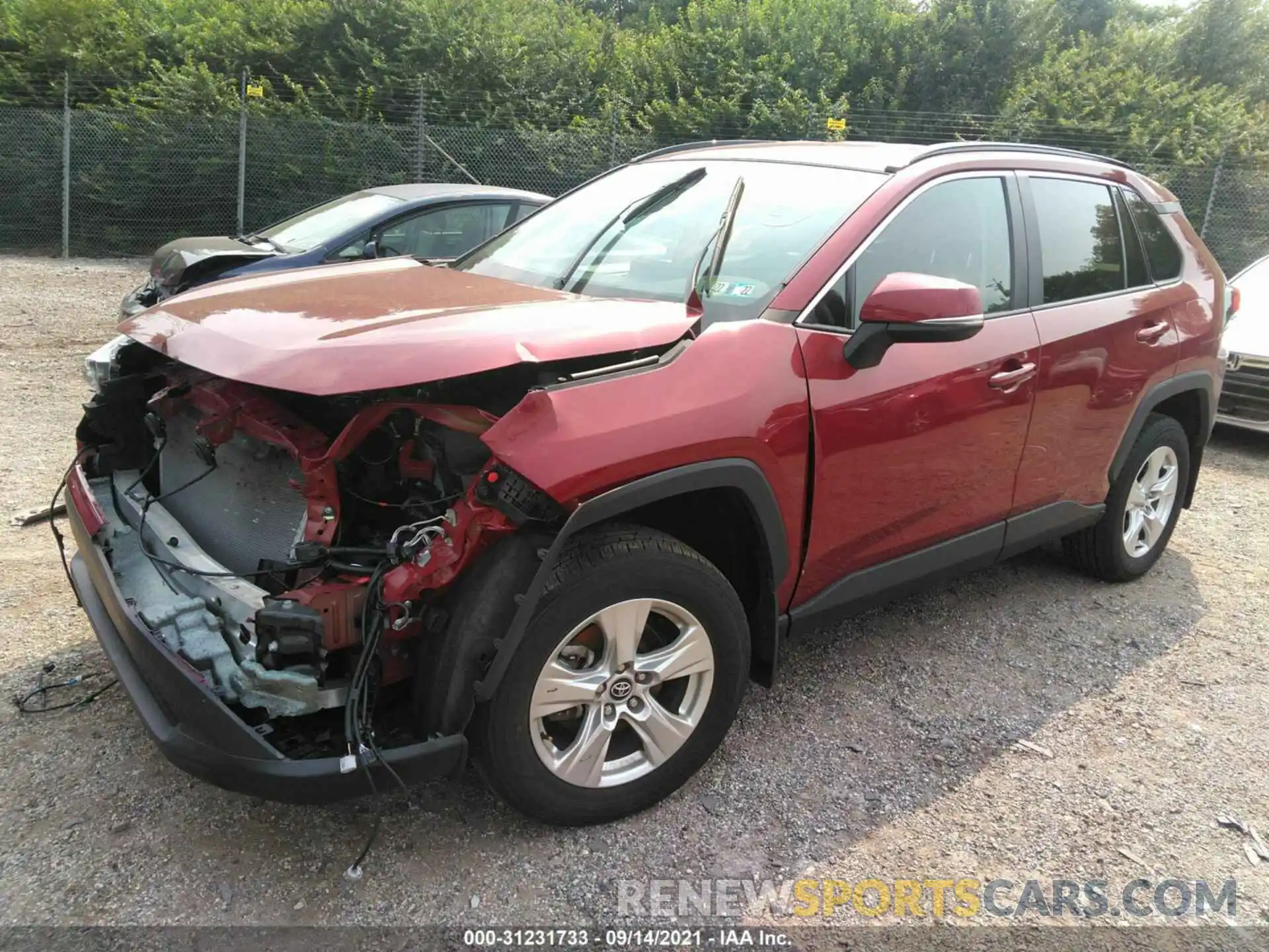 2 Photograph of a damaged car 2T3P1RFV6LW088068 TOYOTA RAV4 2020