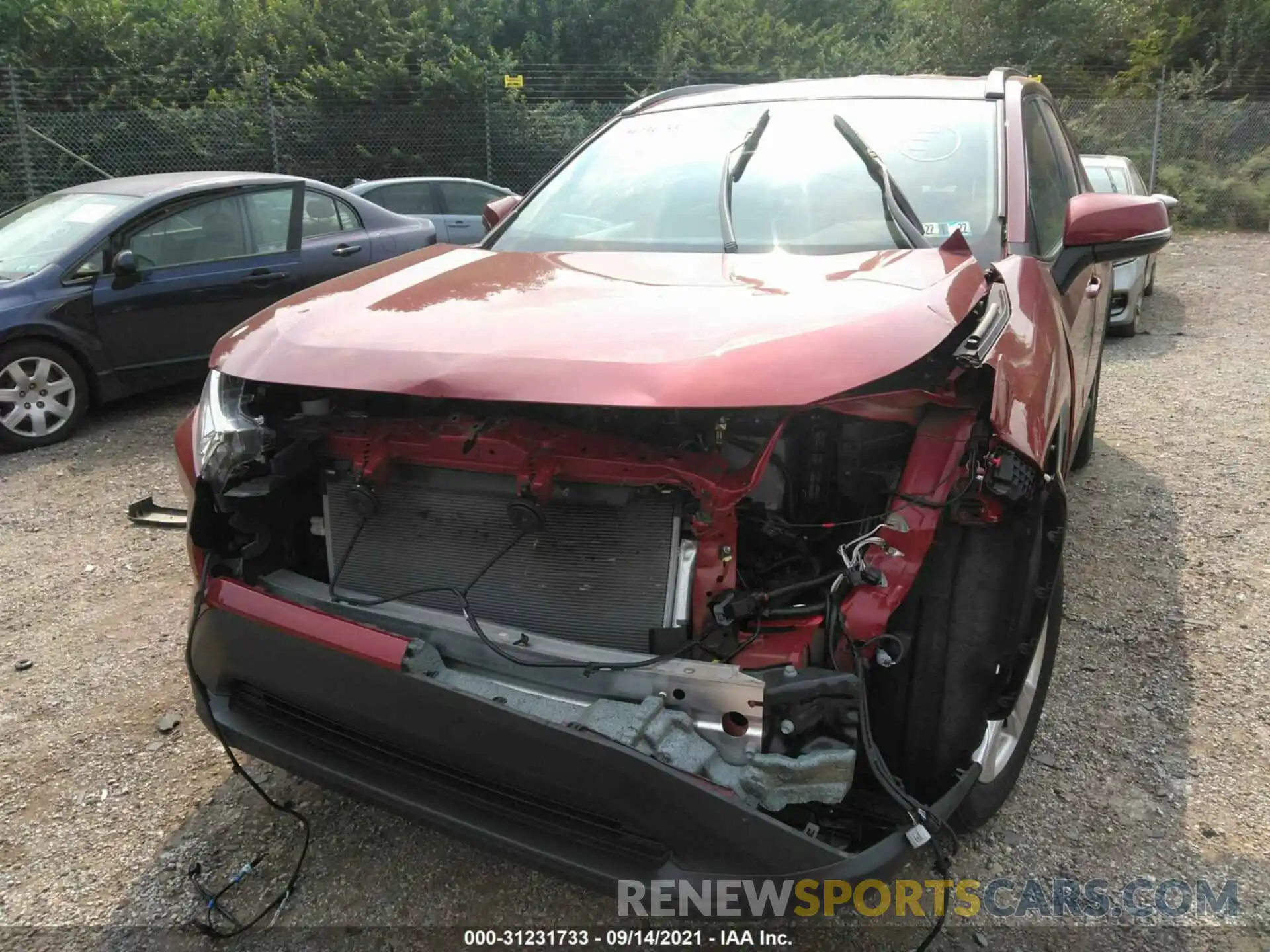 6 Photograph of a damaged car 2T3P1RFV6LW088068 TOYOTA RAV4 2020