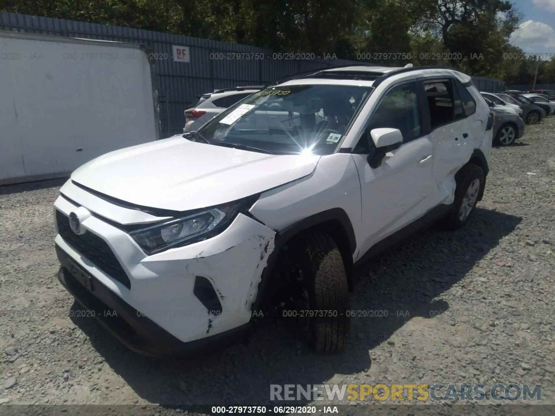 2 Фотография поврежденного автомобиля 2T3P1RFV6LW106892 TOYOTA RAV4 2020