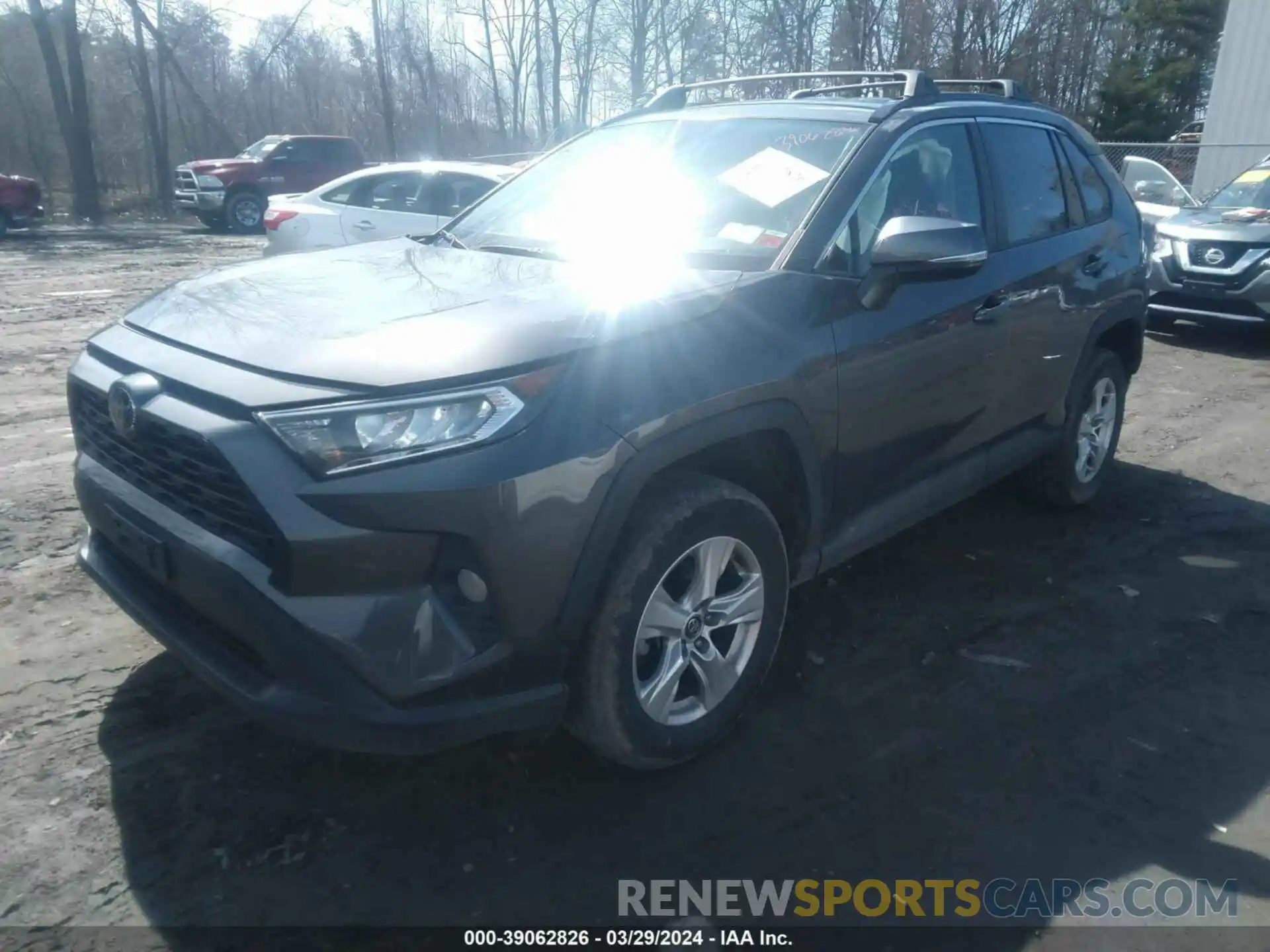 2 Фотография поврежденного автомобиля 2T3P1RFV6LW137477 TOYOTA RAV4 2020