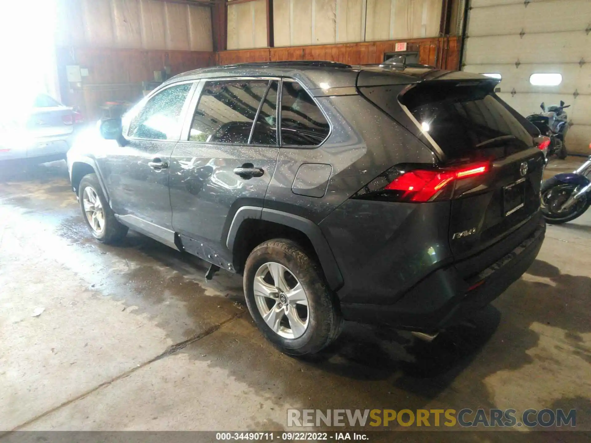 3 Photograph of a damaged car 2T3P1RFV7LC065111 TOYOTA RAV4 2020