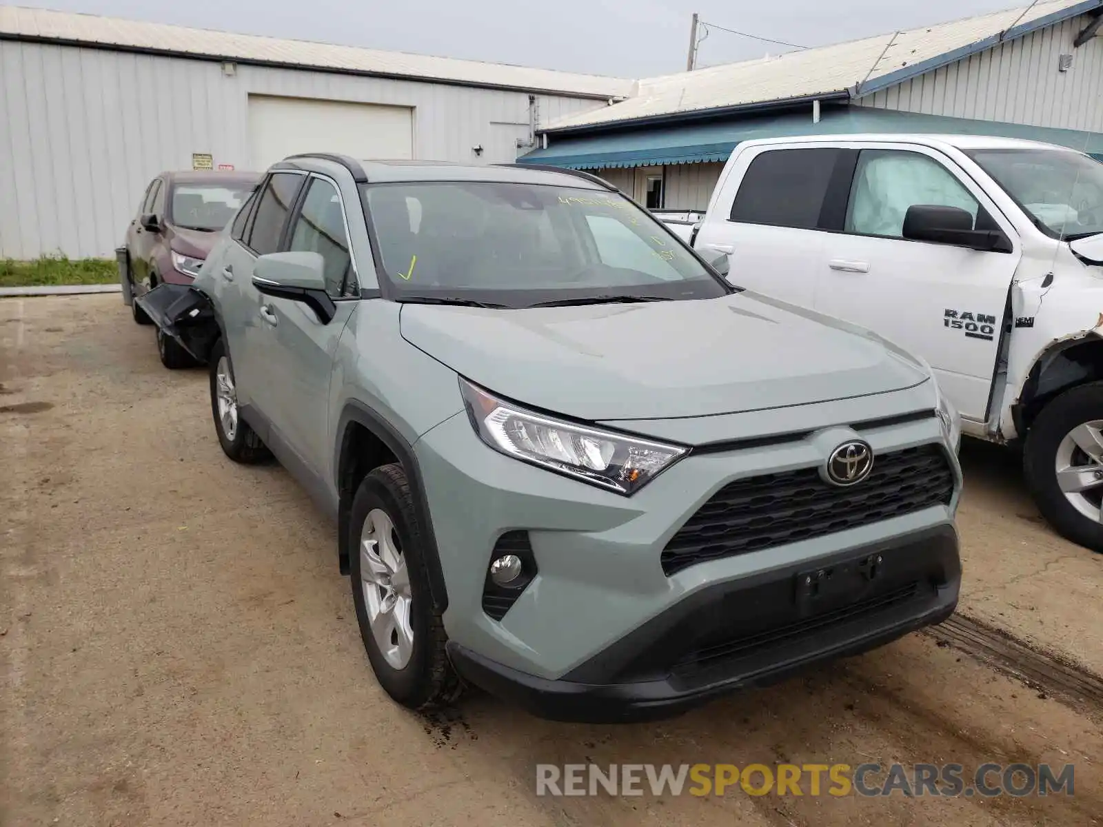 1 Photograph of a damaged car 2T3P1RFV7LC065772 TOYOTA RAV4 2020