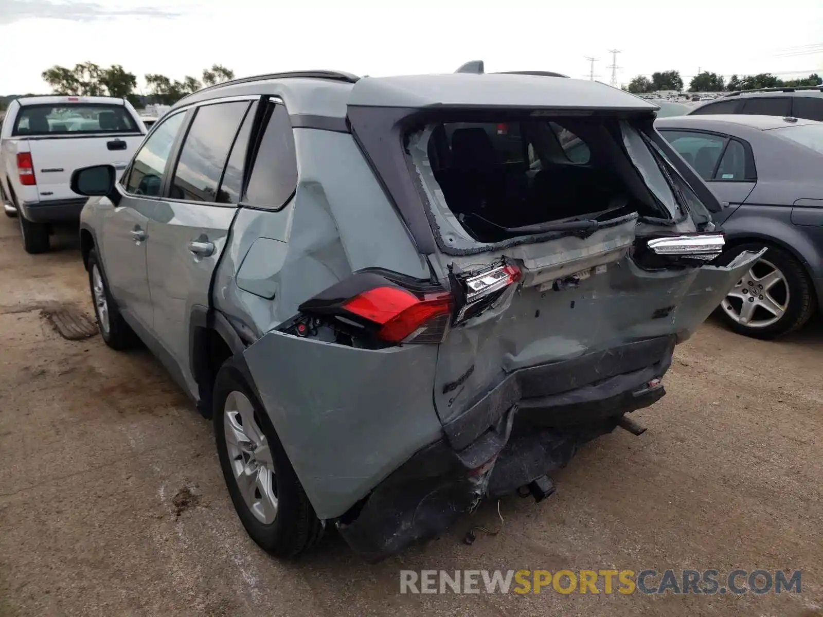 3 Photograph of a damaged car 2T3P1RFV7LC065772 TOYOTA RAV4 2020