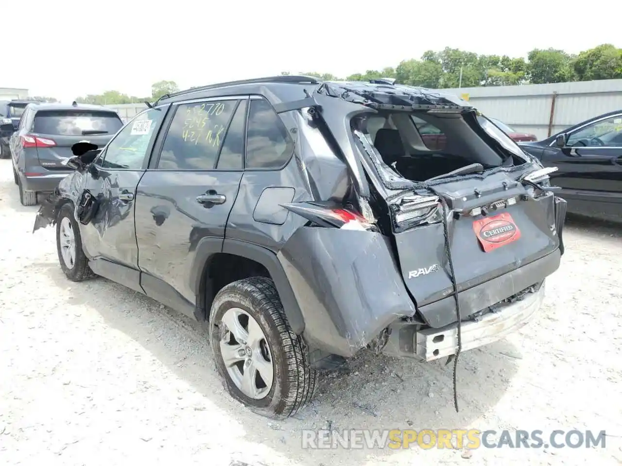 3 Photograph of a damaged car 2T3P1RFV7LC085245 TOYOTA RAV4 2020