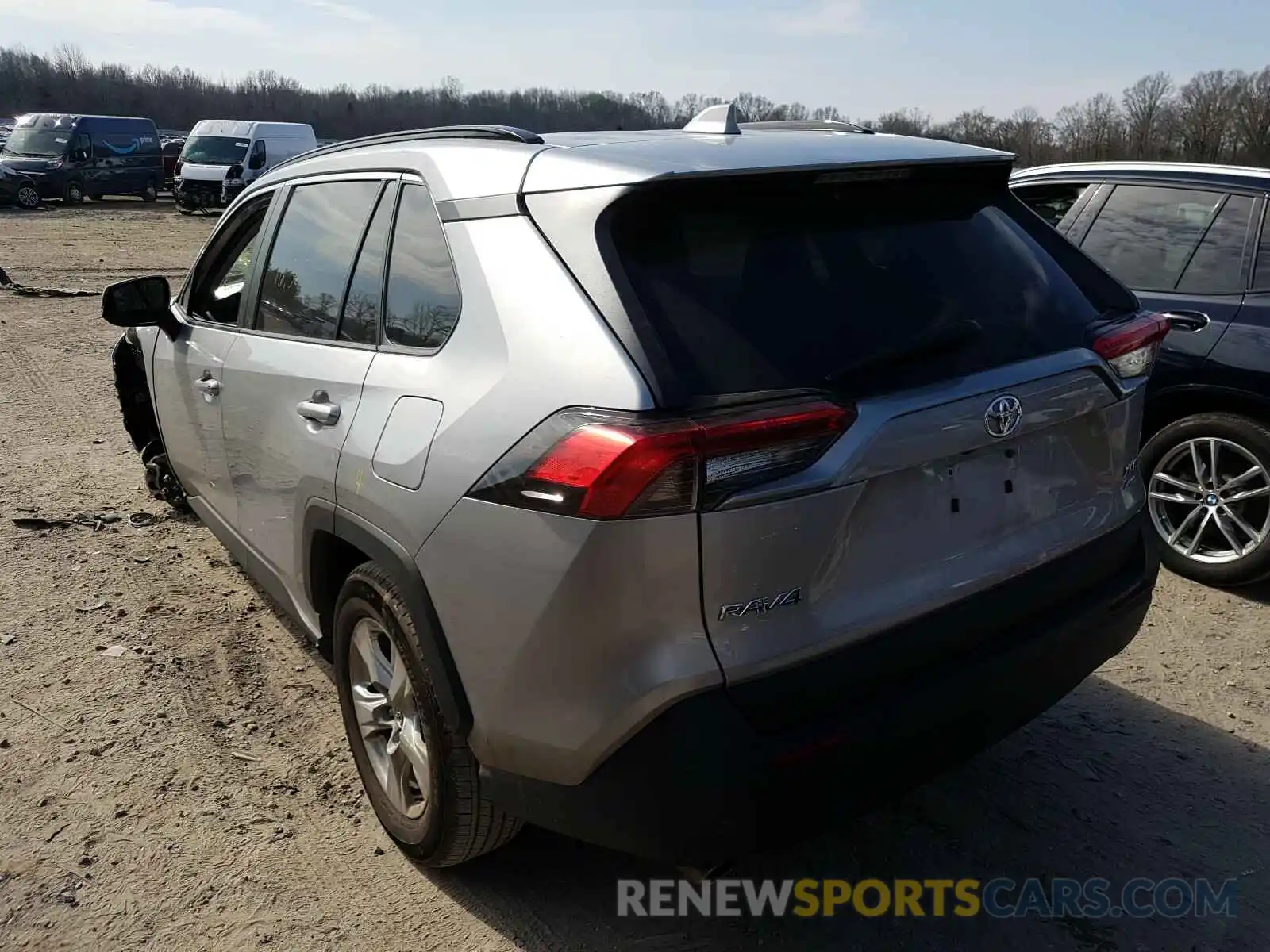 3 Photograph of a damaged car 2T3P1RFV7LC090218 TOYOTA RAV4 2020