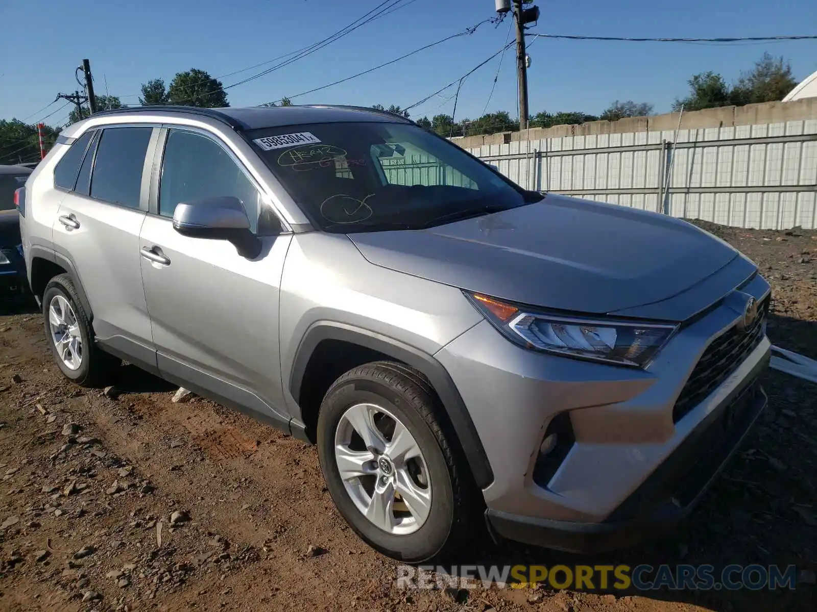 1 Photograph of a damaged car 2T3P1RFV7LC092633 TOYOTA RAV4 2020