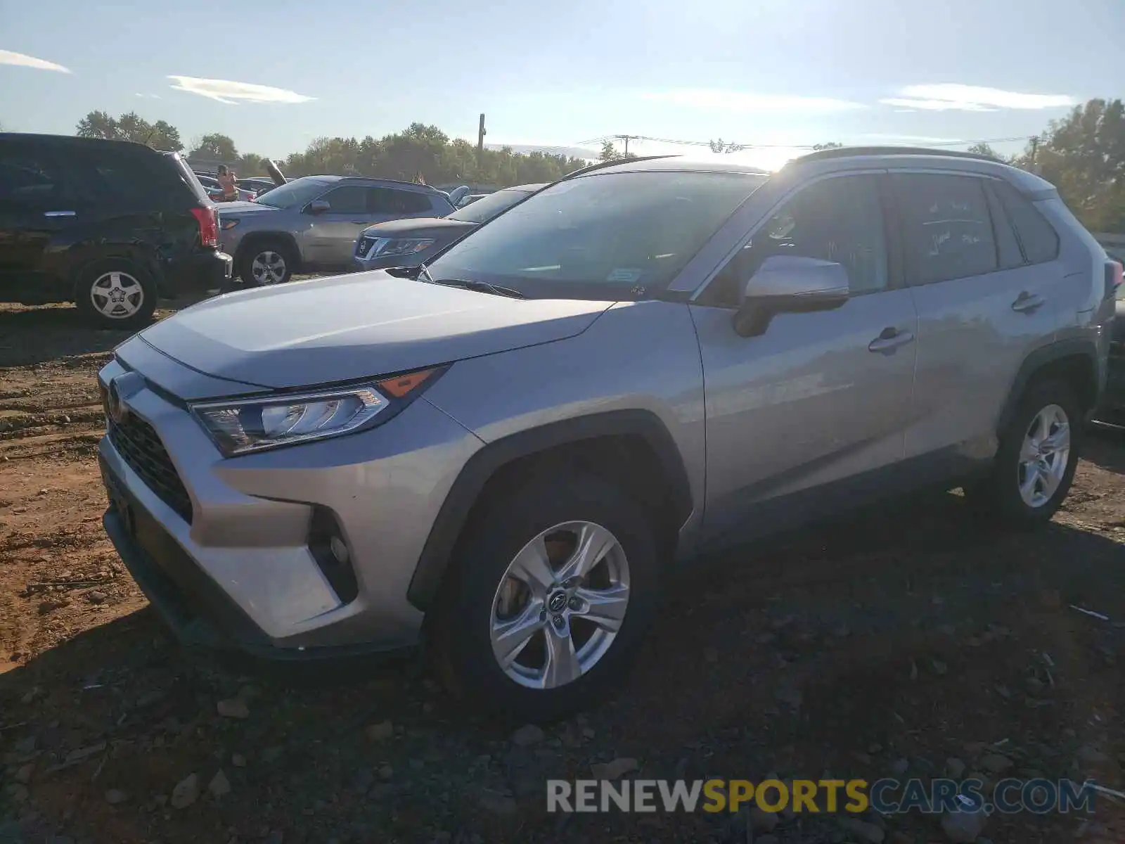 2 Photograph of a damaged car 2T3P1RFV7LC092633 TOYOTA RAV4 2020