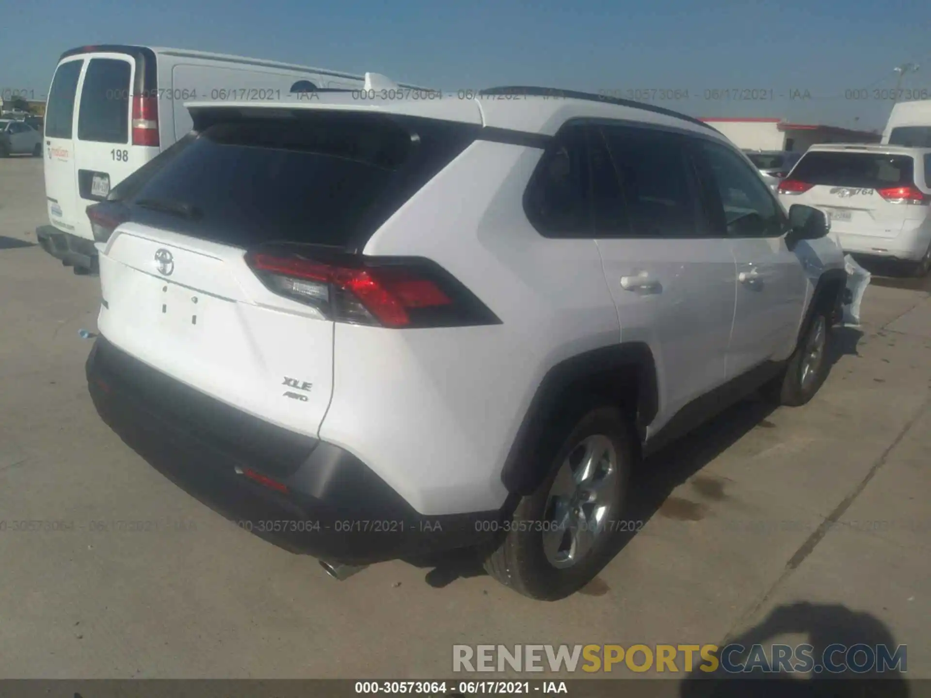 4 Photograph of a damaged car 2T3P1RFV7LC094172 TOYOTA RAV4 2020