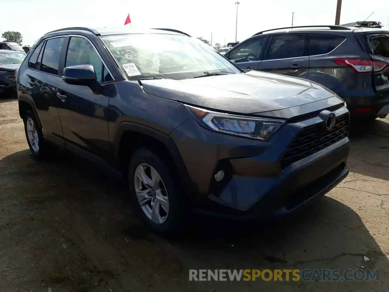 1 Photograph of a damaged car 2T3P1RFV7LC097427 TOYOTA RAV4 2020