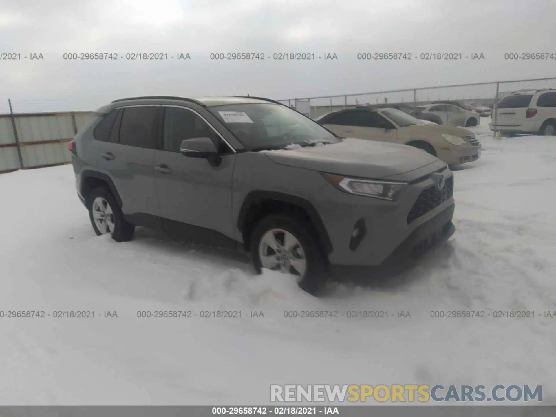 1 Photograph of a damaged car 2T3P1RFV7LC098710 TOYOTA RAV4 2020