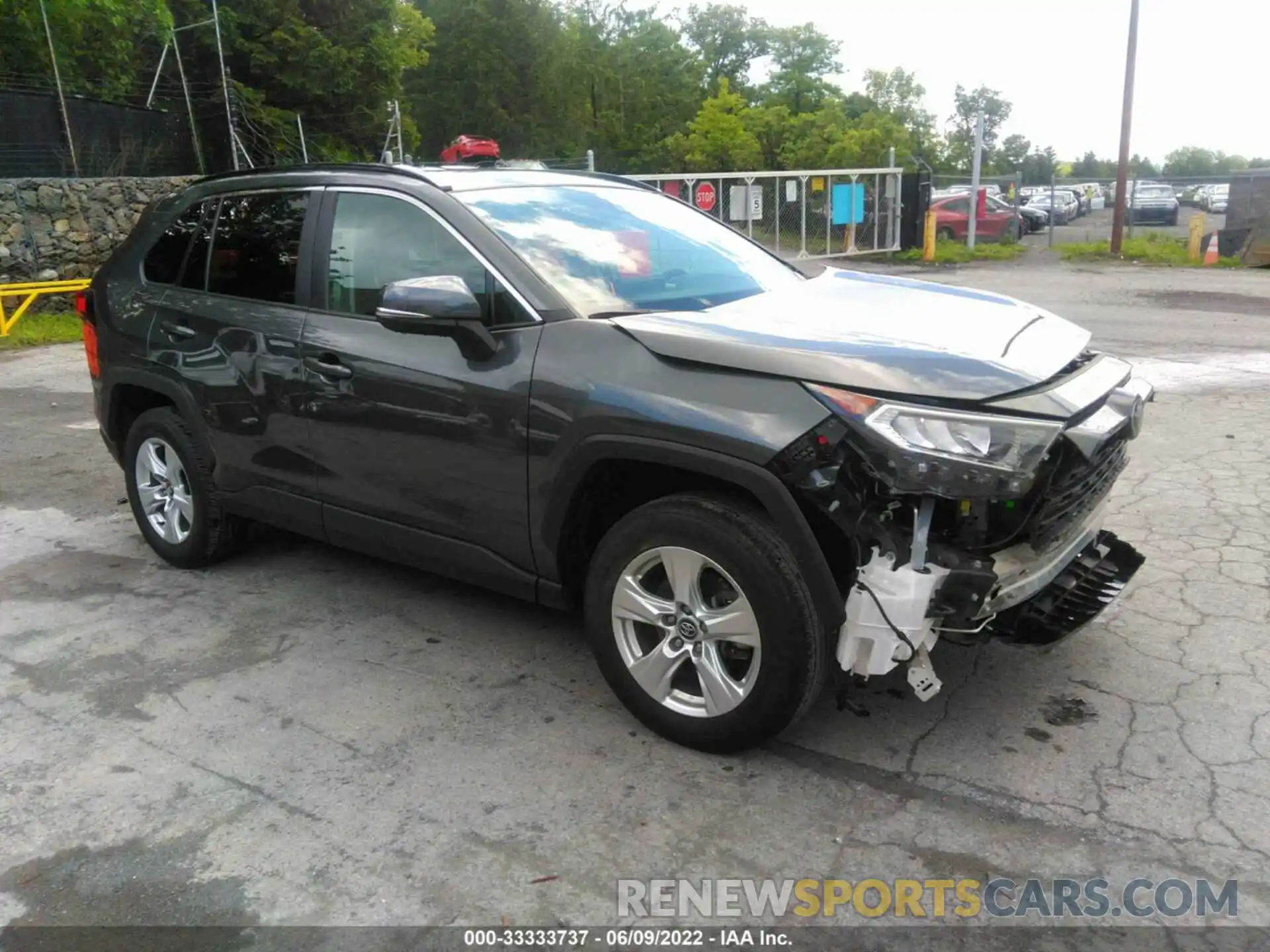 1 Фотография поврежденного автомобиля 2T3P1RFV7LC101458 TOYOTA RAV4 2020