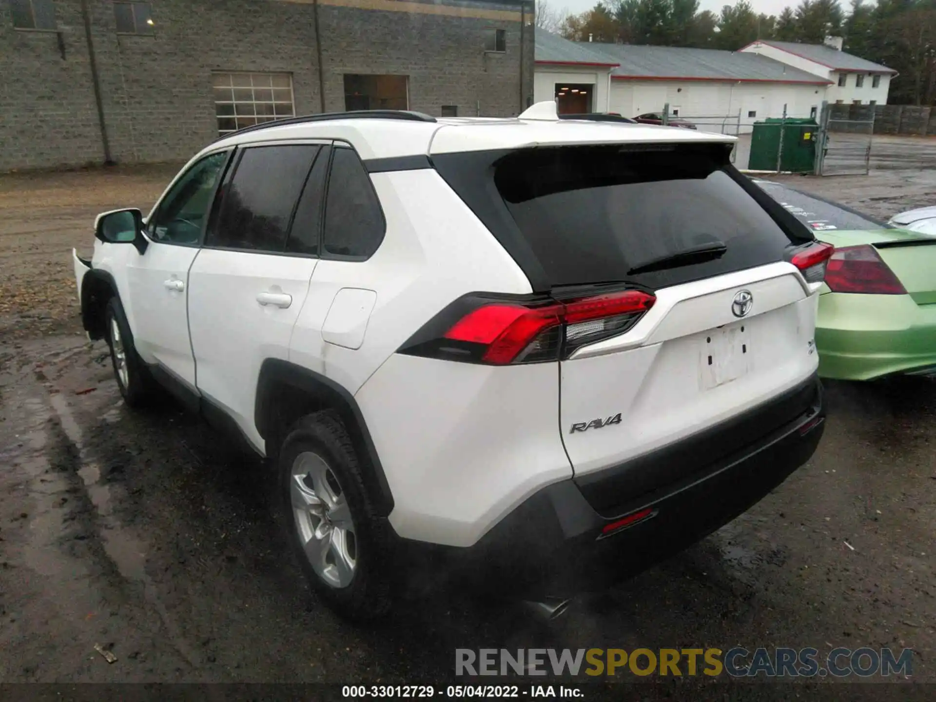 3 Фотография поврежденного автомобиля 2T3P1RFV7LC106000 TOYOTA RAV4 2020