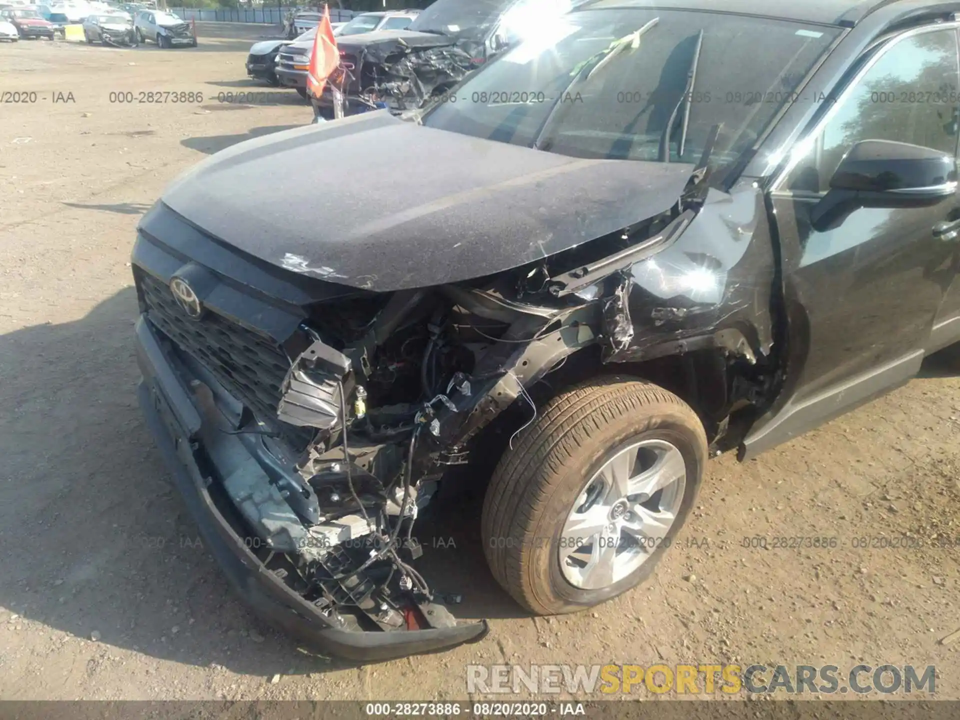 6 Photograph of a damaged car 2T3P1RFV7LC106997 TOYOTA RAV4 2020