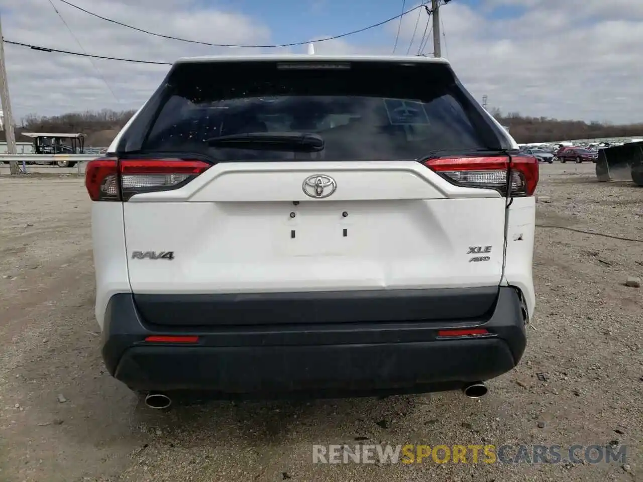 6 Photograph of a damaged car 2T3P1RFV7LC126733 TOYOTA RAV4 2020