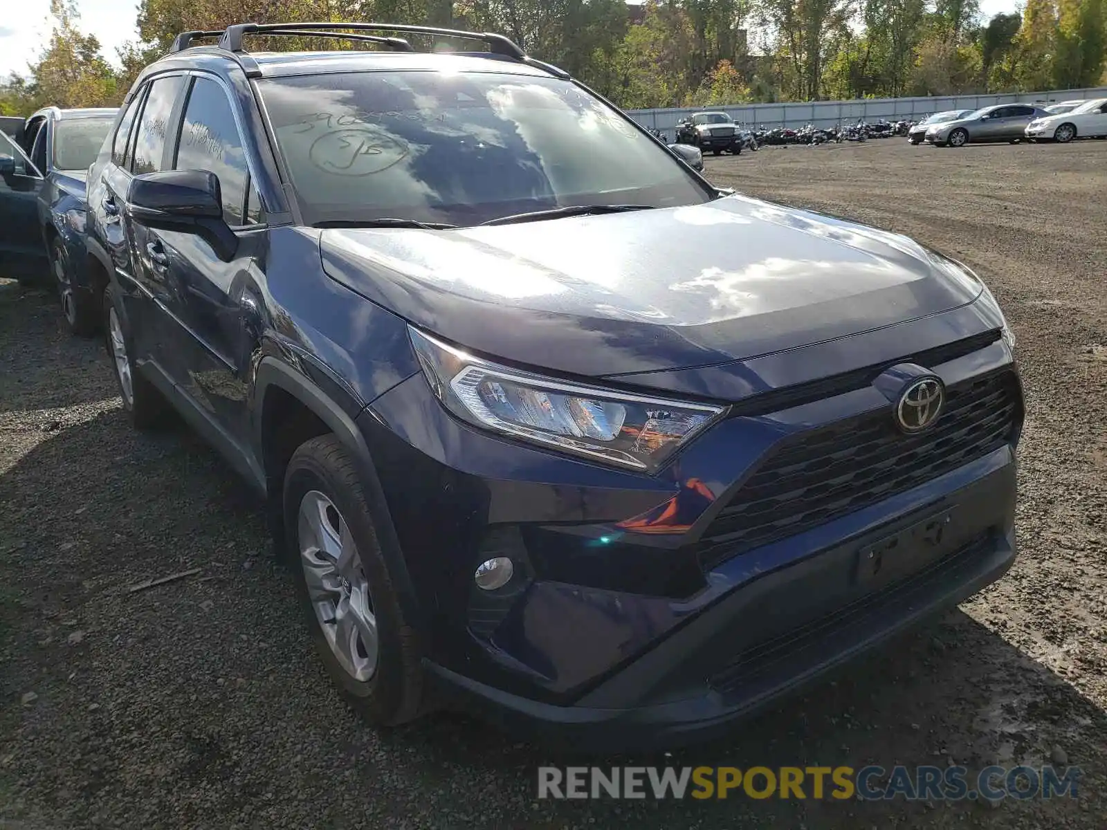 1 Фотография поврежденного автомобиля 2T3P1RFV7LW111759 TOYOTA RAV4 2020