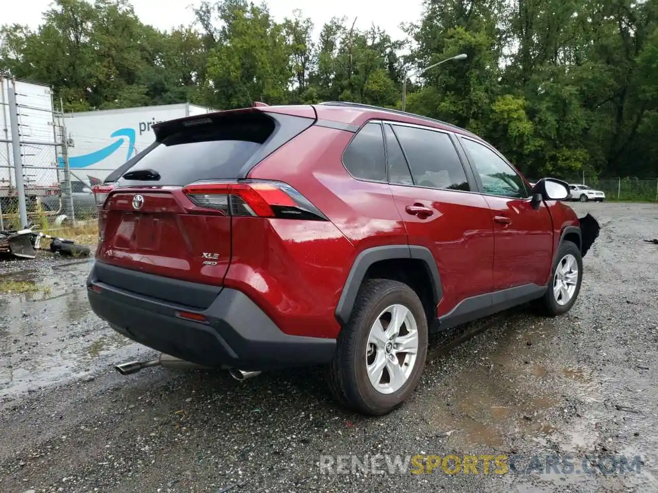 4 Photograph of a damaged car 2T3P1RFV7LW122518 TOYOTA RAV4 2020