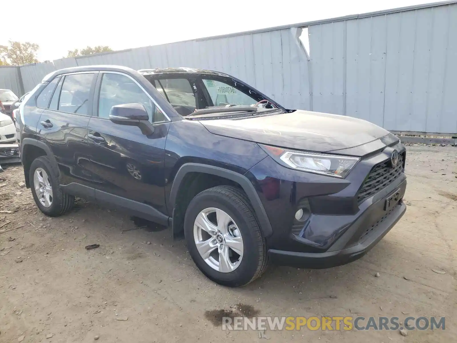 1 Photograph of a damaged car 2T3P1RFV7LW127587 TOYOTA RAV4 2020