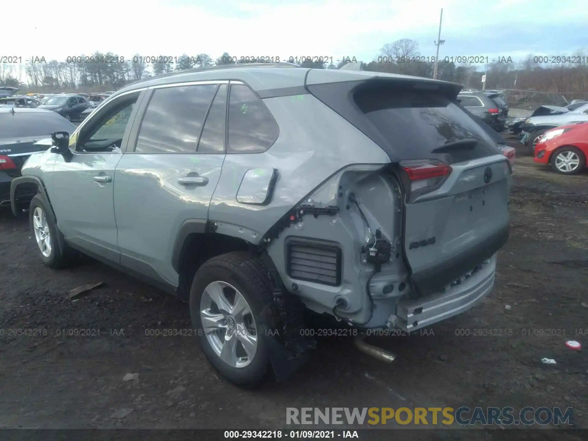 3 Photograph of a damaged car 2T3P1RFV8LC067451 TOYOTA RAV4 2020