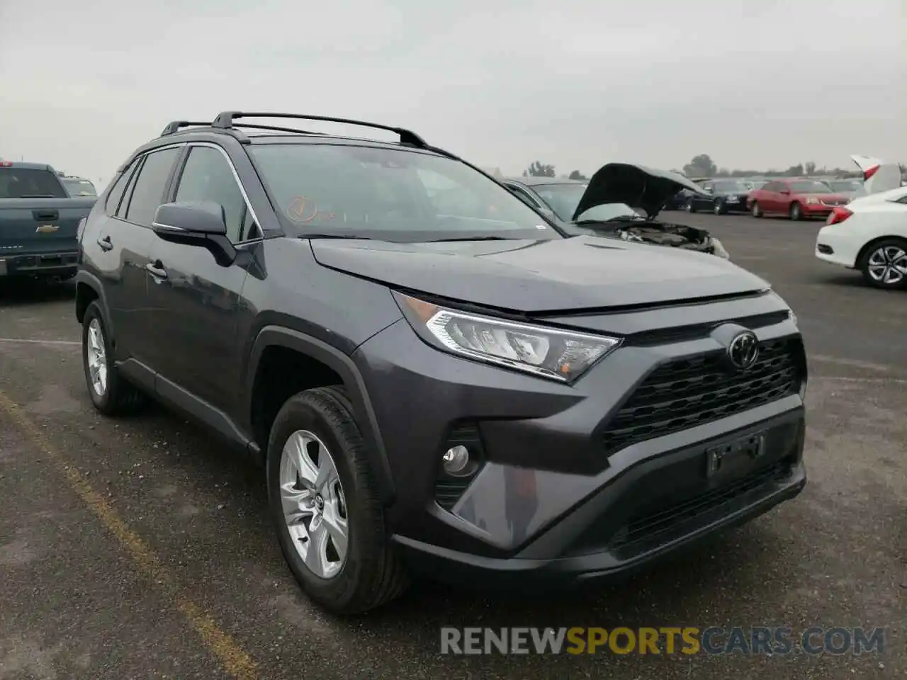 1 Photograph of a damaged car 2T3P1RFV8LC072567 TOYOTA RAV4 2020