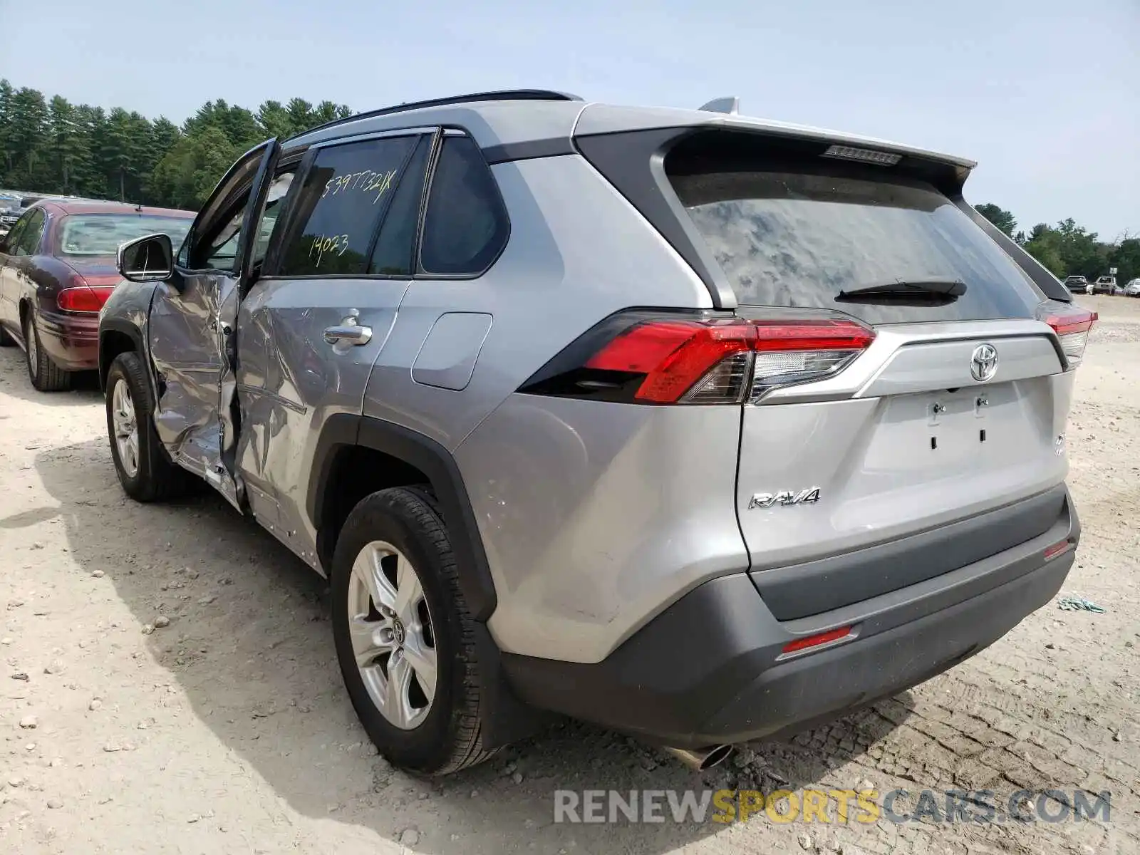 3 Photograph of a damaged car 2T3P1RFV8LC085397 TOYOTA RAV4 2020