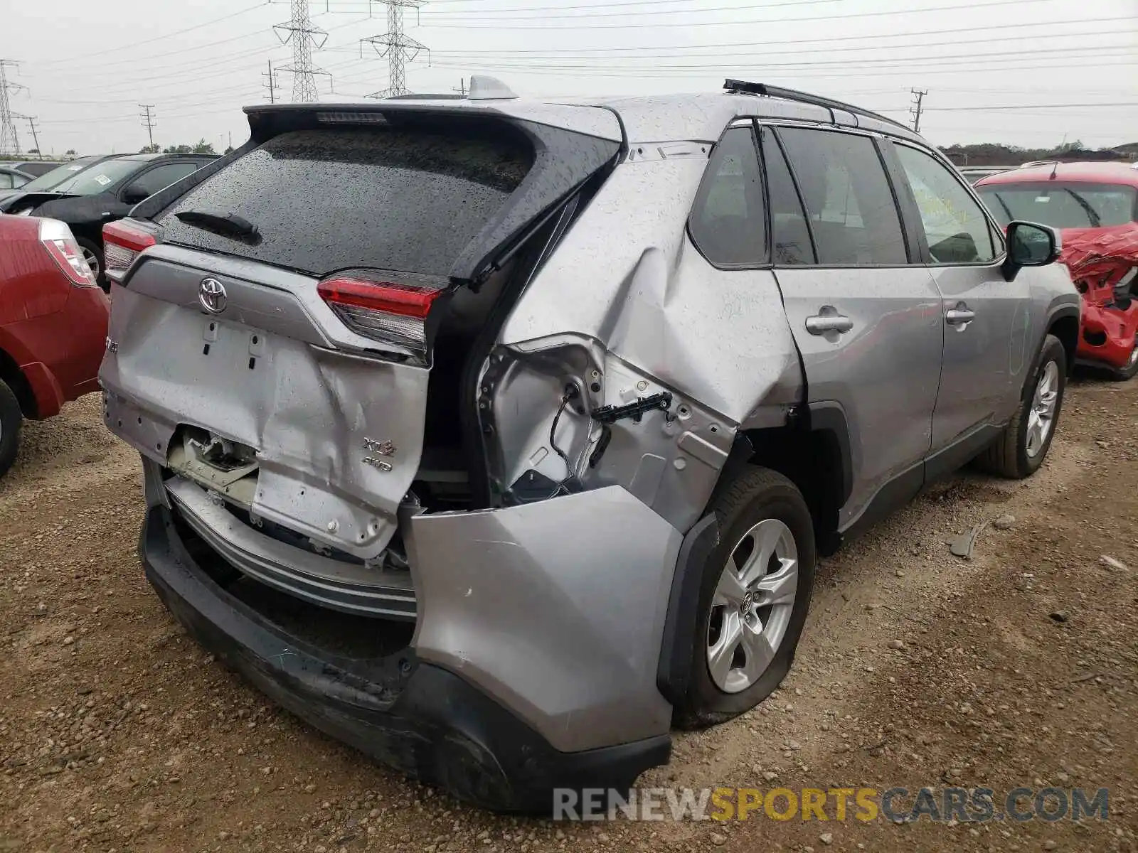 4 Photograph of a damaged car 2T3P1RFV8LC093192 TOYOTA RAV4 2020