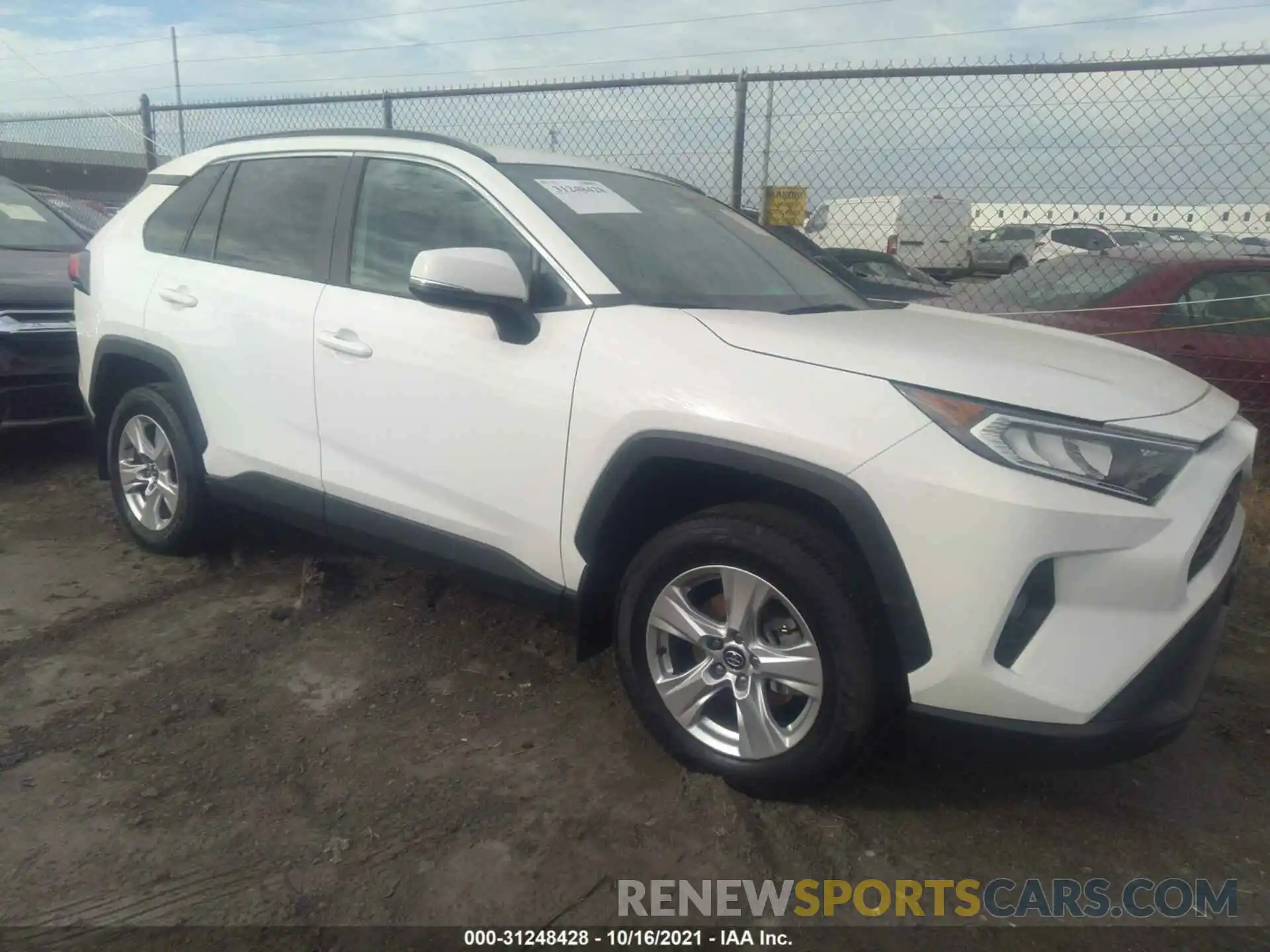 1 Photograph of a damaged car 2T3P1RFV8LC101341 TOYOTA RAV4 2020