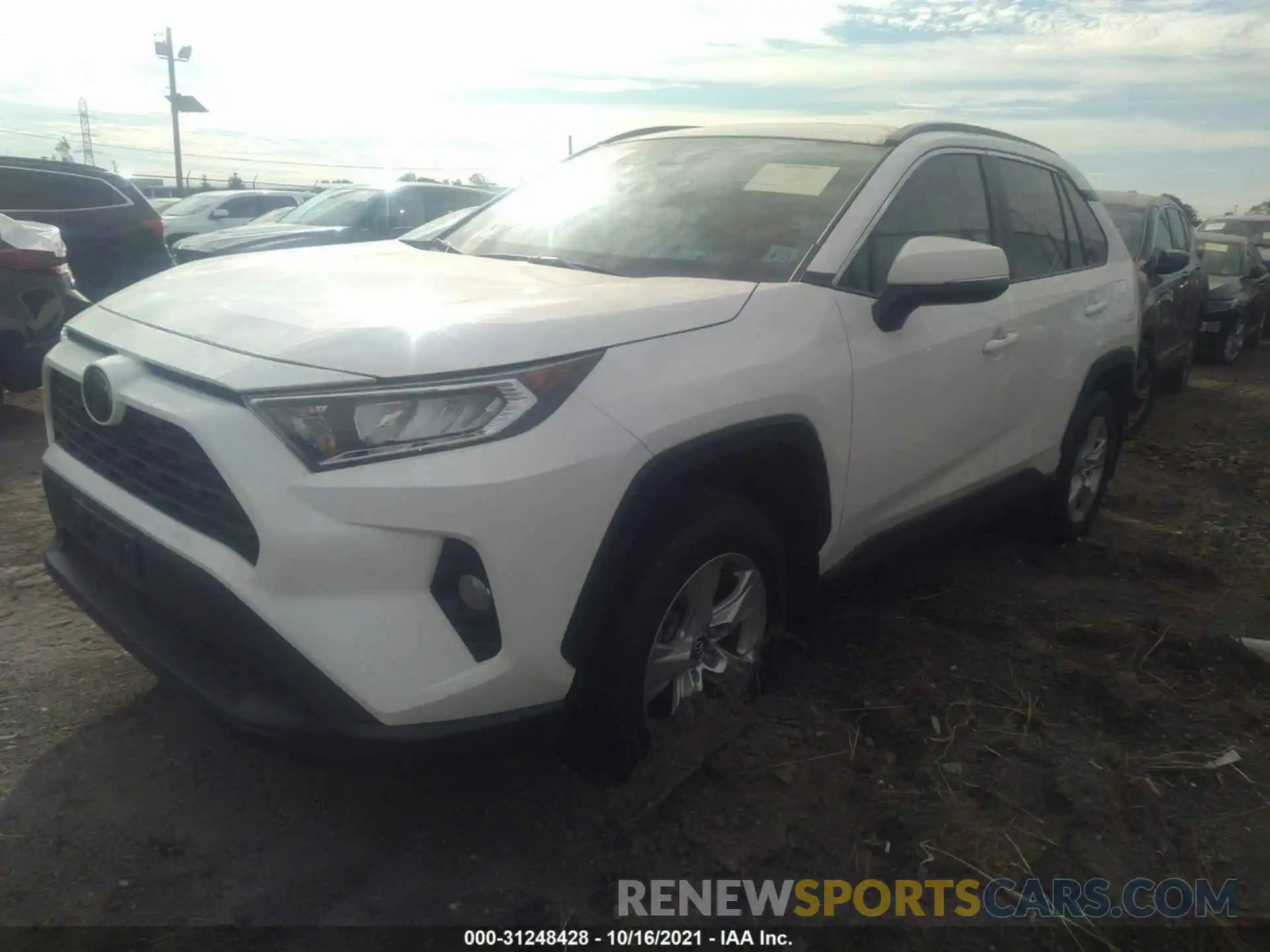 2 Photograph of a damaged car 2T3P1RFV8LC101341 TOYOTA RAV4 2020