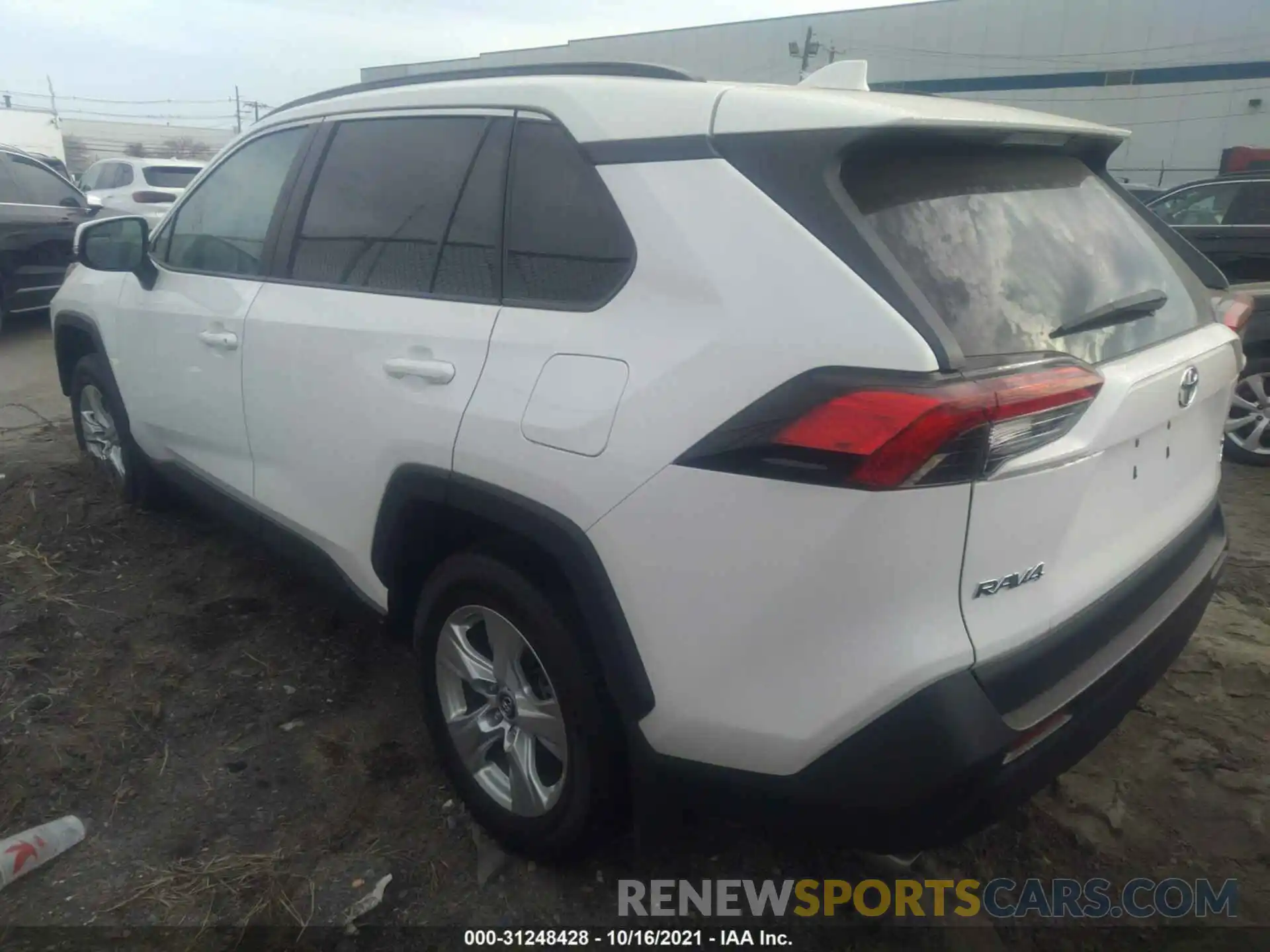 3 Фотография поврежденного автомобиля 2T3P1RFV8LC101341 TOYOTA RAV4 2020