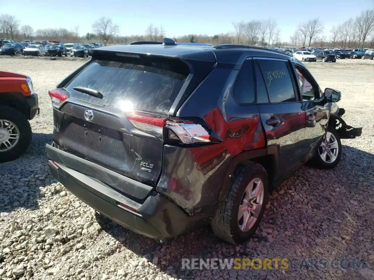 4 Photograph of a damaged car 2T3P1RFV8LC102781 TOYOTA RAV4 2020