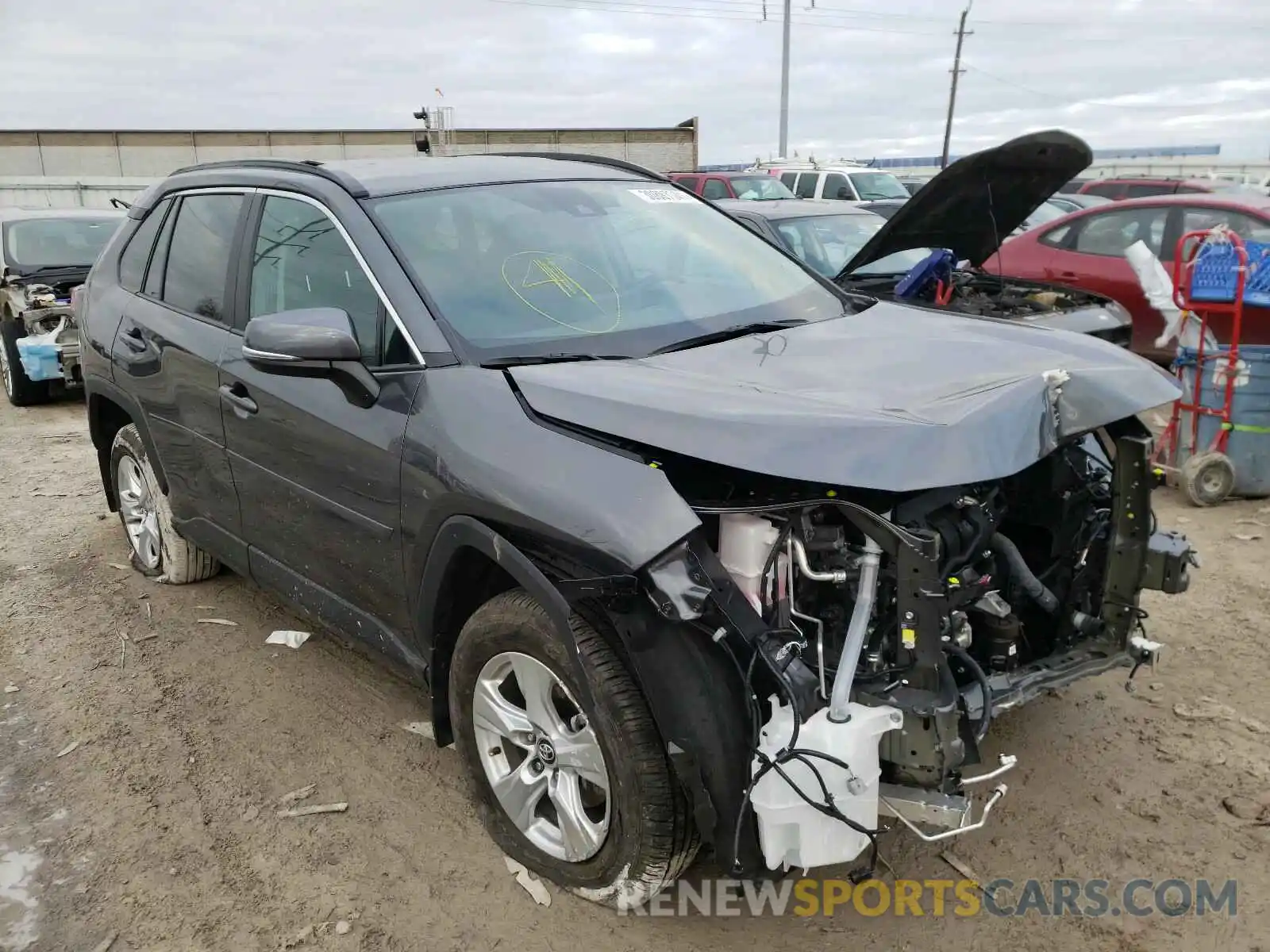 1 Photograph of a damaged car 2T3P1RFV8LC111691 TOYOTA RAV4 2020