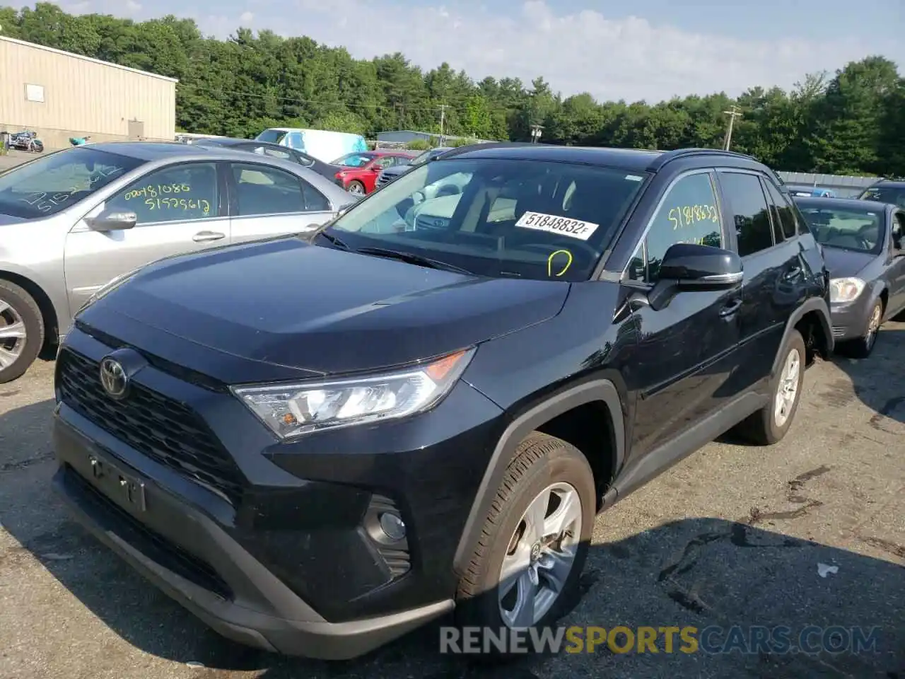 2 Photograph of a damaged car 2T3P1RFV8LC112243 TOYOTA RAV4 2020