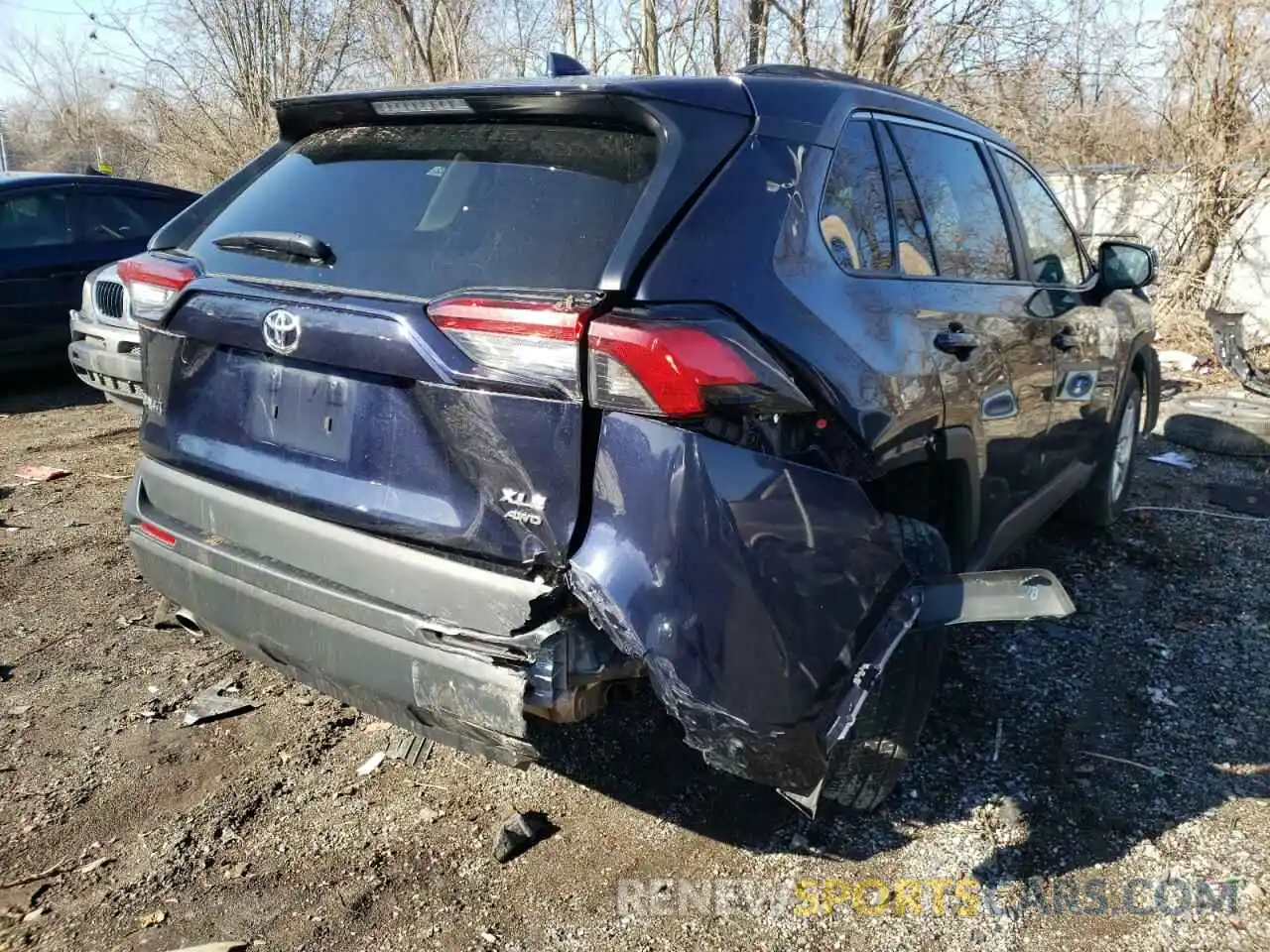 4 Photograph of a damaged car 2T3P1RFV8LC122397 TOYOTA RAV4 2020