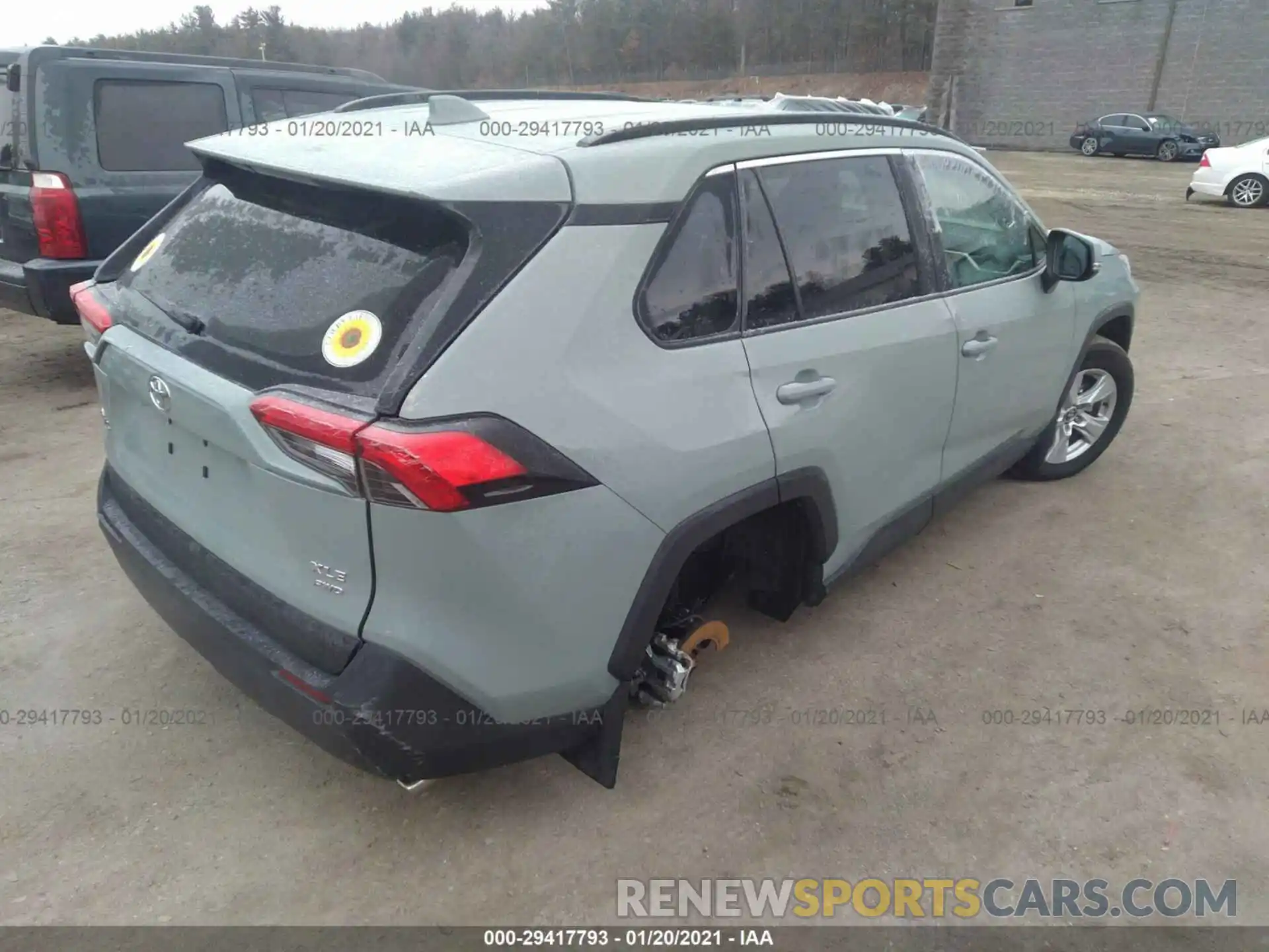 4 Photograph of a damaged car 2T3P1RFV8LC131181 TOYOTA RAV4 2020