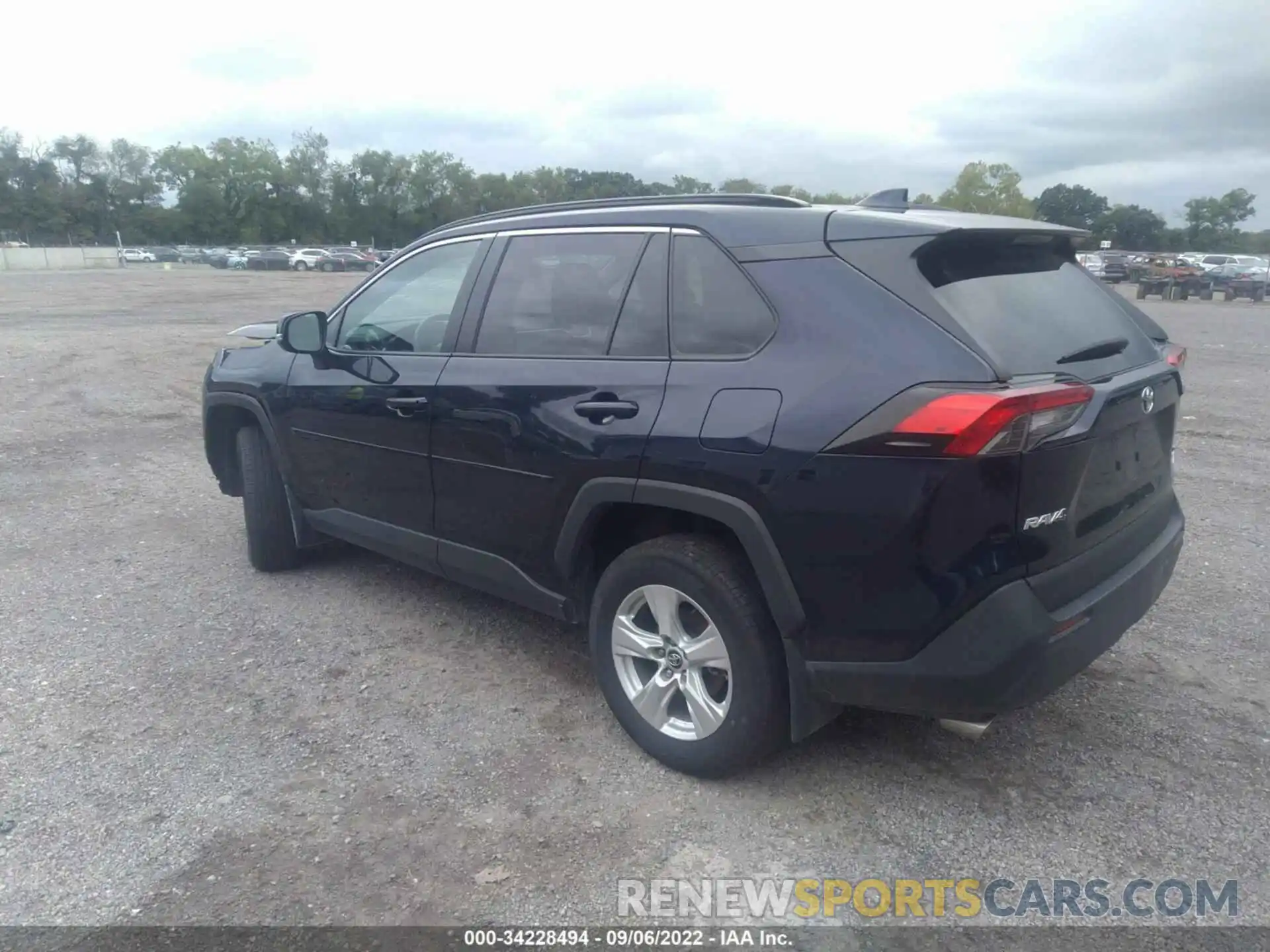 3 Photograph of a damaged car 2T3P1RFV8LC133478 TOYOTA RAV4 2020