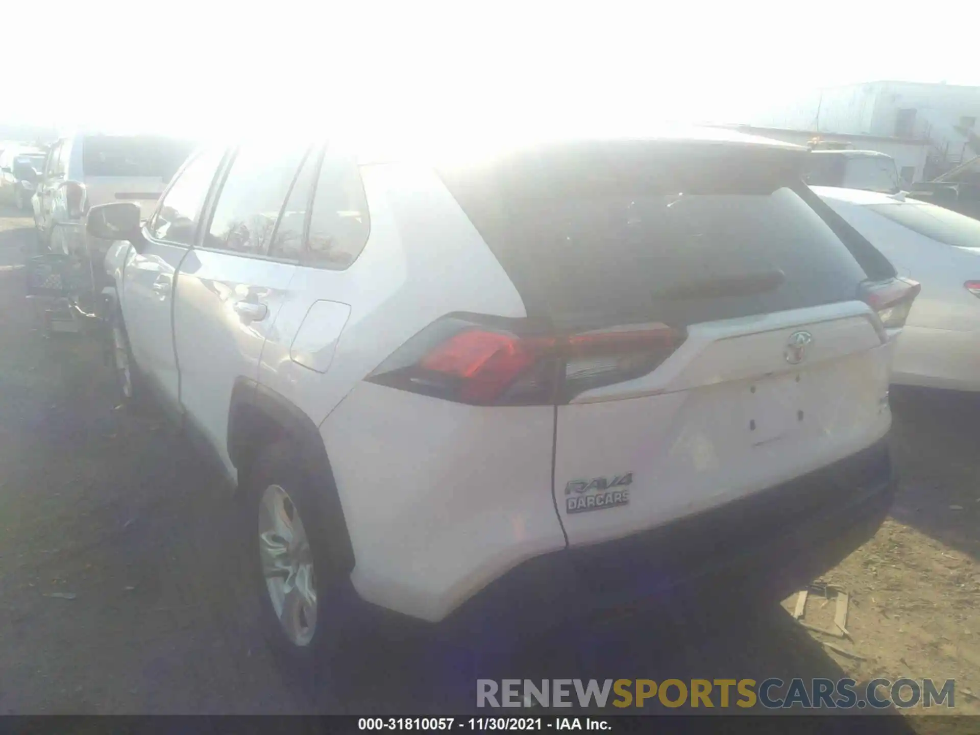 3 Photograph of a damaged car 2T3P1RFV8LW085110 TOYOTA RAV4 2020