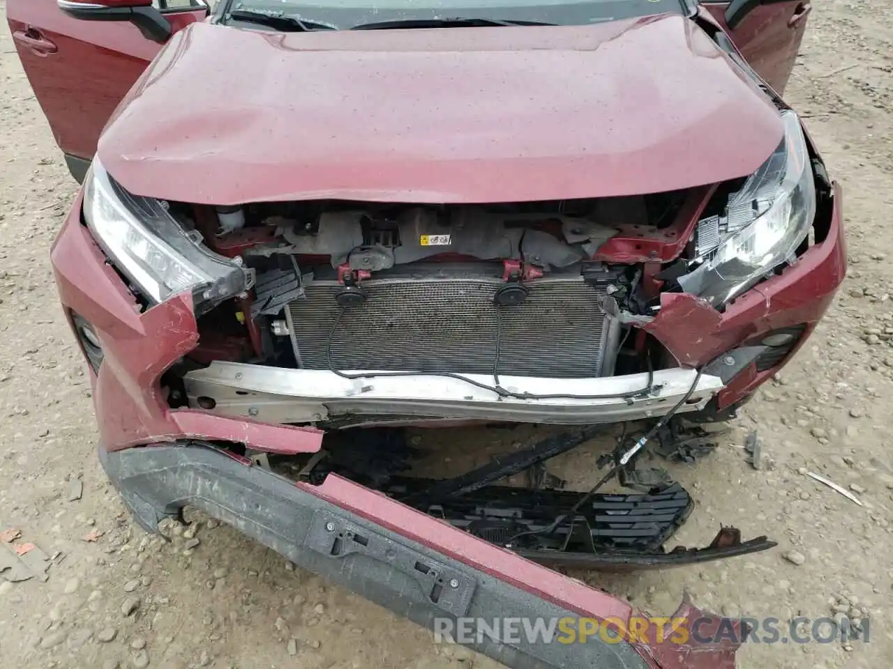 7 Photograph of a damaged car 2T3P1RFV8LW102794 TOYOTA RAV4 2020