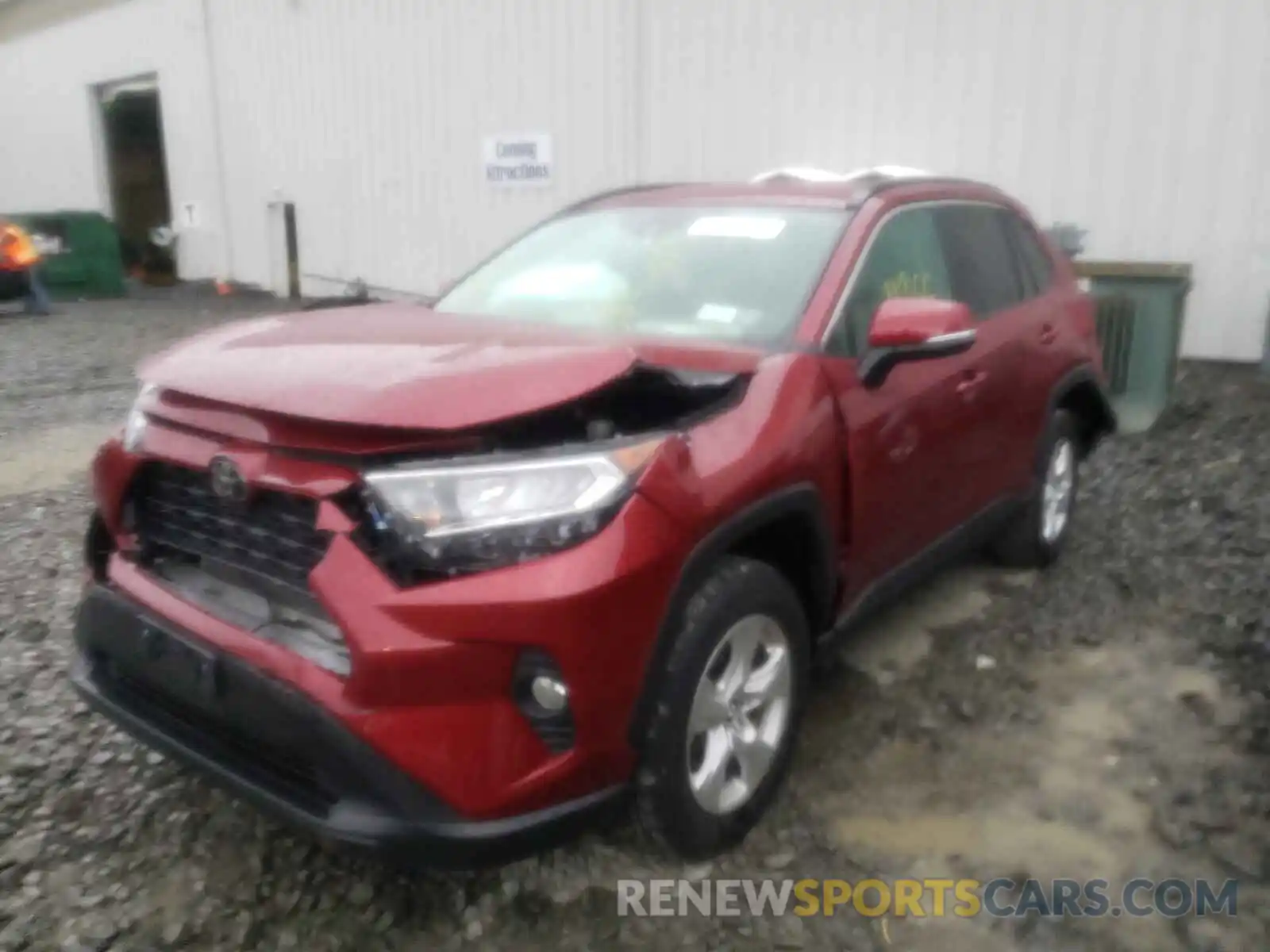 2 Photograph of a damaged car 2T3P1RFV8LW105520 TOYOTA RAV4 2020