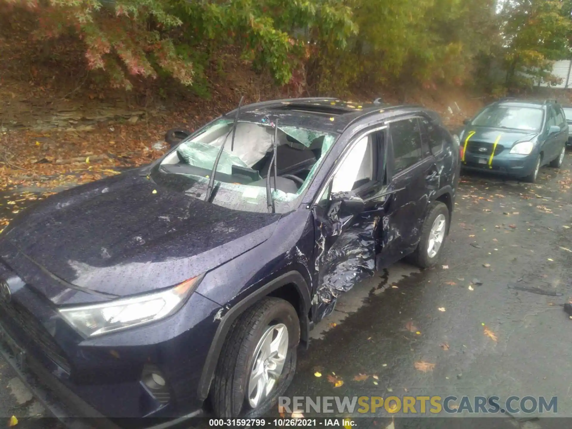 6 Photograph of a damaged car 2T3P1RFV8LW119384 TOYOTA RAV4 2020