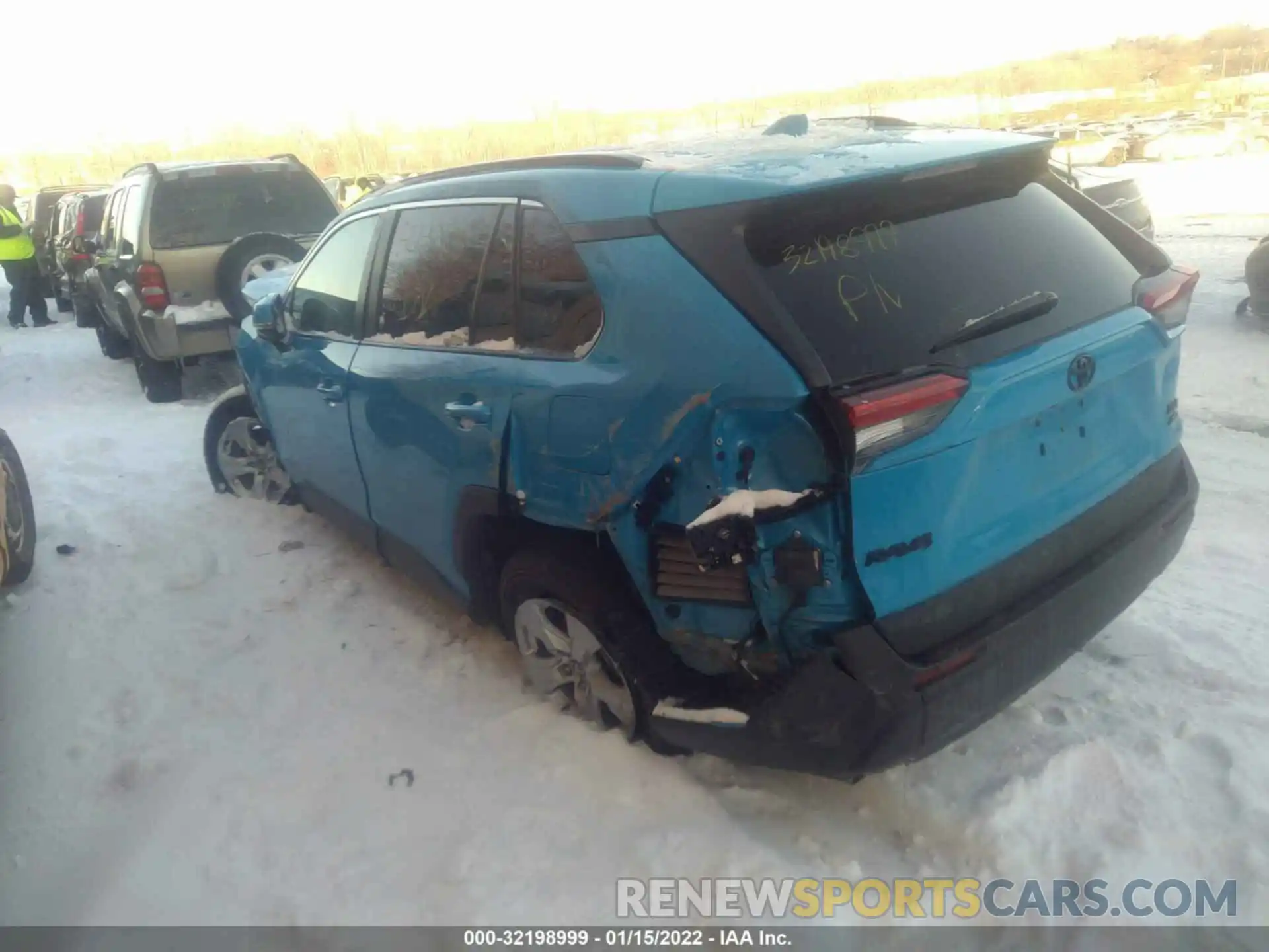 3 Photograph of a damaged car 2T3P1RFV8LW121667 TOYOTA RAV4 2020