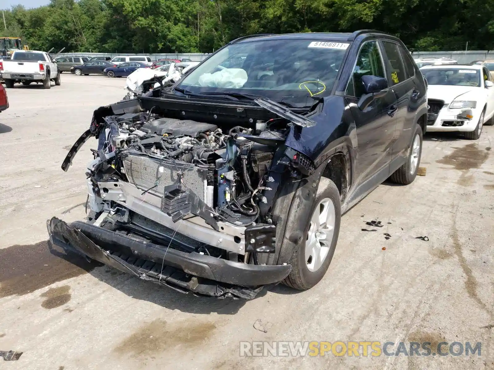 2 Photograph of a damaged car 2T3P1RFV8LW128053 TOYOTA RAV4 2020