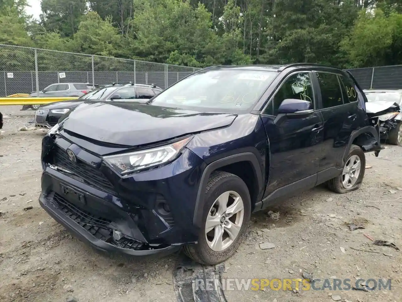 2 Photograph of a damaged car 2T3P1RFV8LW135536 TOYOTA RAV4 2020