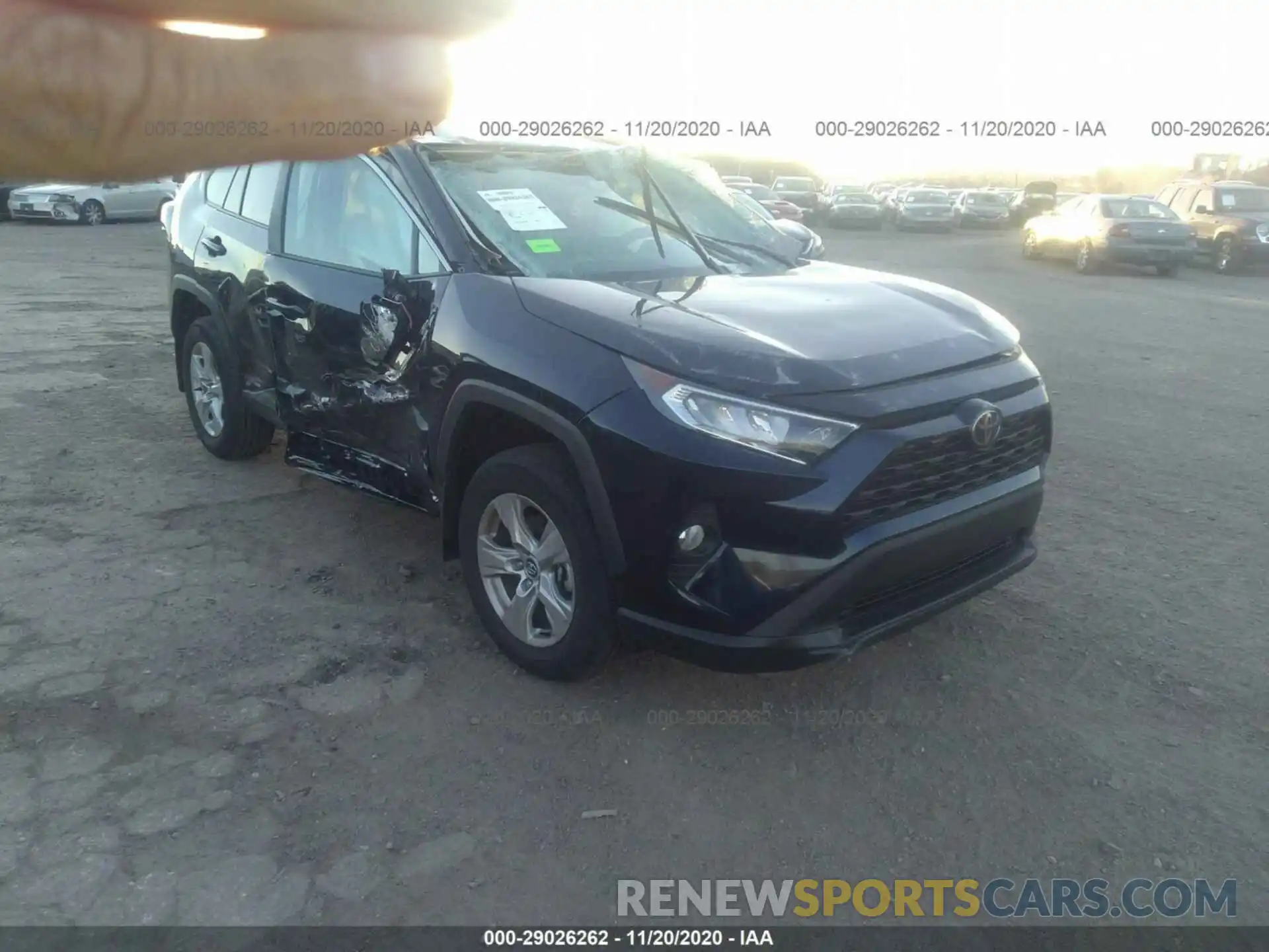 1 Photograph of a damaged car 2T3P1RFV8LW139229 TOYOTA RAV4 2020