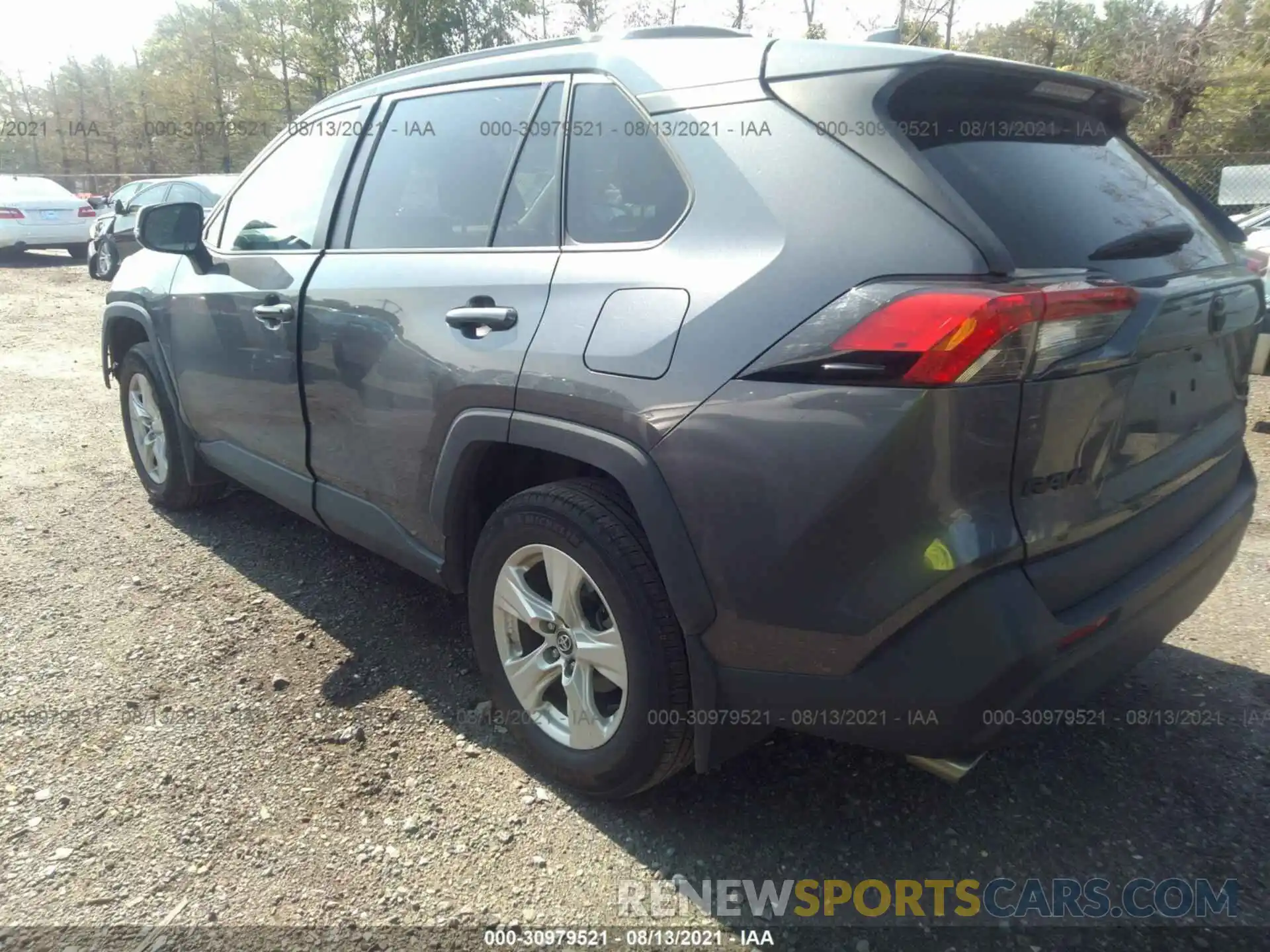 3 Фотография поврежденного автомобиля 2T3P1RFV9LC065000 TOYOTA RAV4 2020