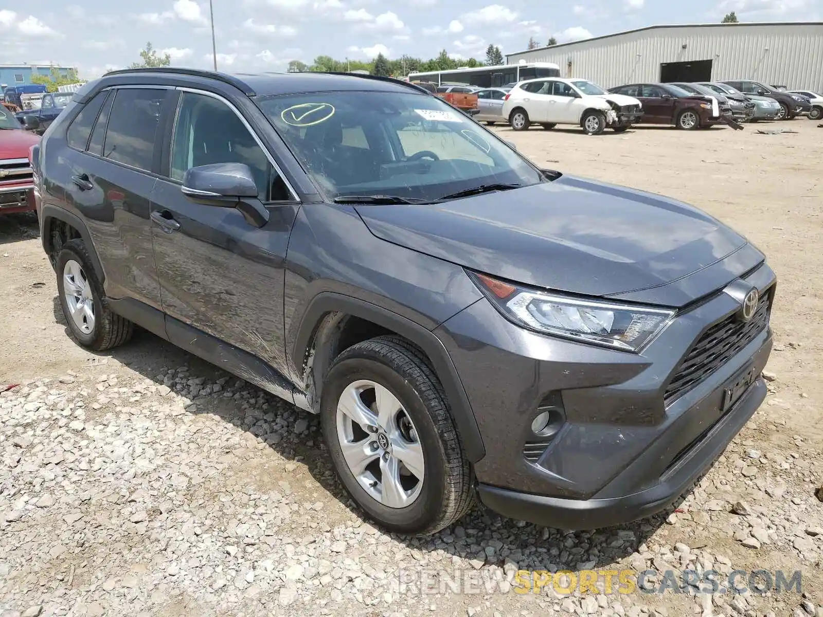 1 Фотография поврежденного автомобиля 2T3P1RFV9LC078698 TOYOTA RAV4 2020