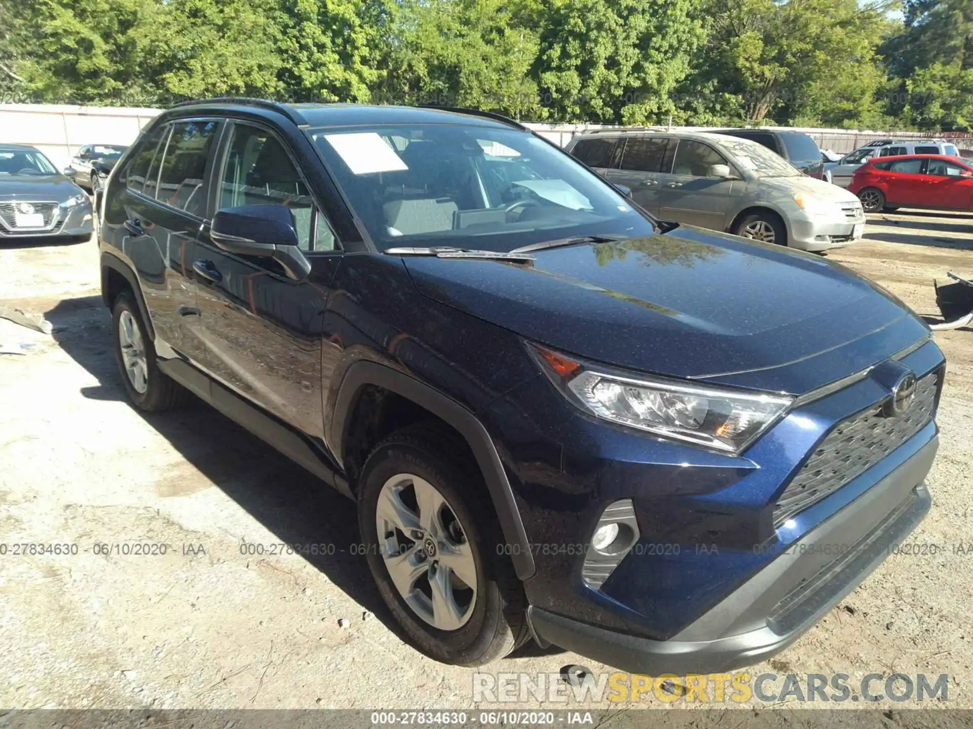 1 Photograph of a damaged car 2T3P1RFV9LC079785 TOYOTA RAV4 2020