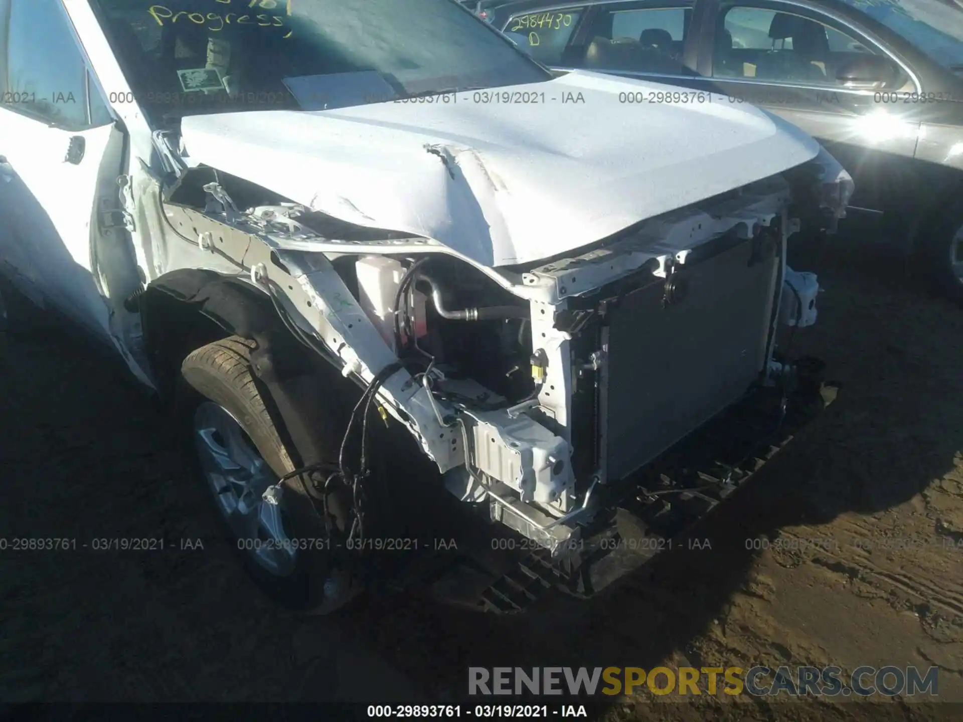 6 Фотография поврежденного автомобиля 2T3P1RFV9LC083013 TOYOTA RAV4 2020